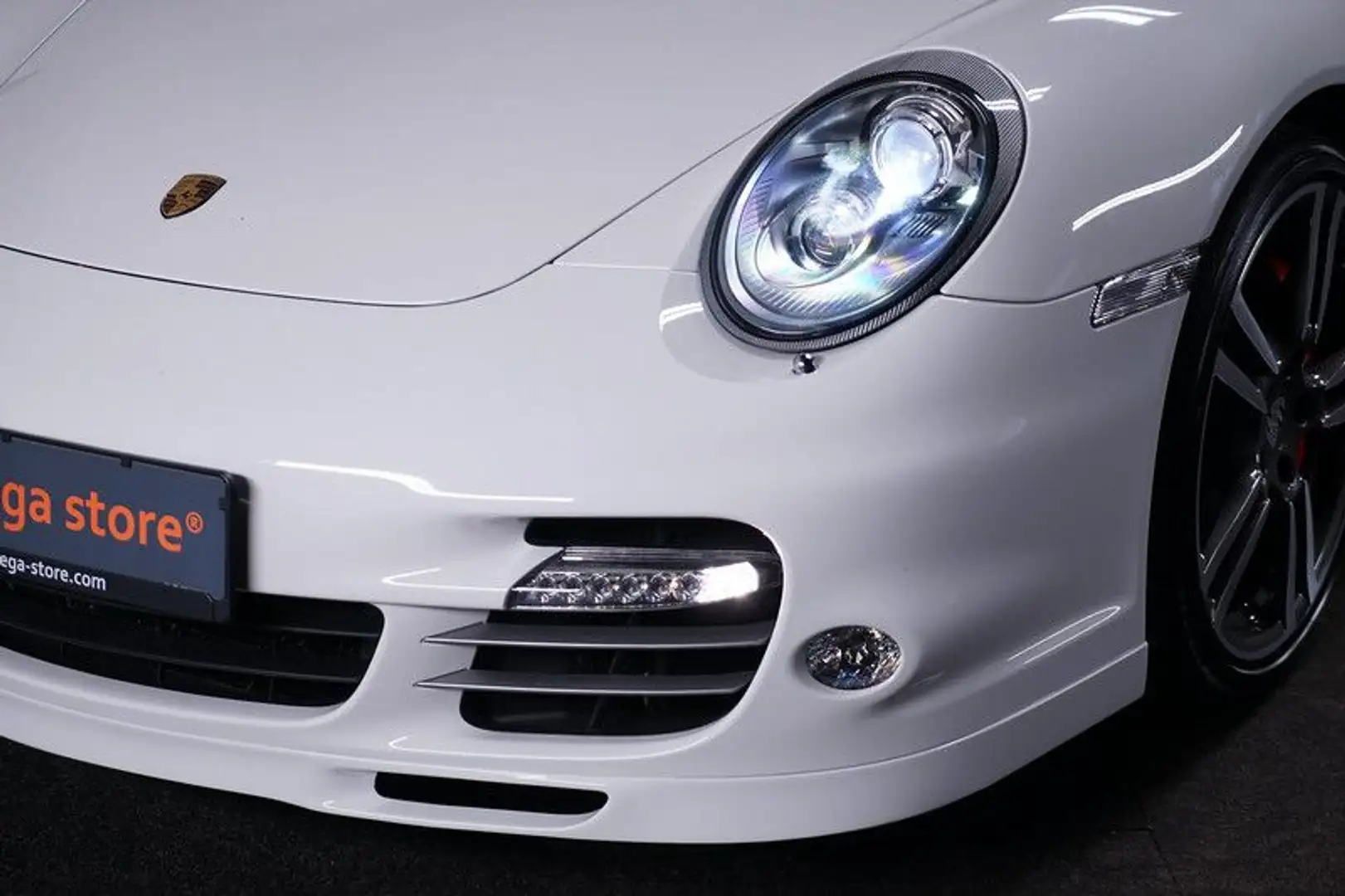 Porsche 997 997.2 Turbo Facelift PDK*LEDER*BiXenon*GSD*C Weiß - 2