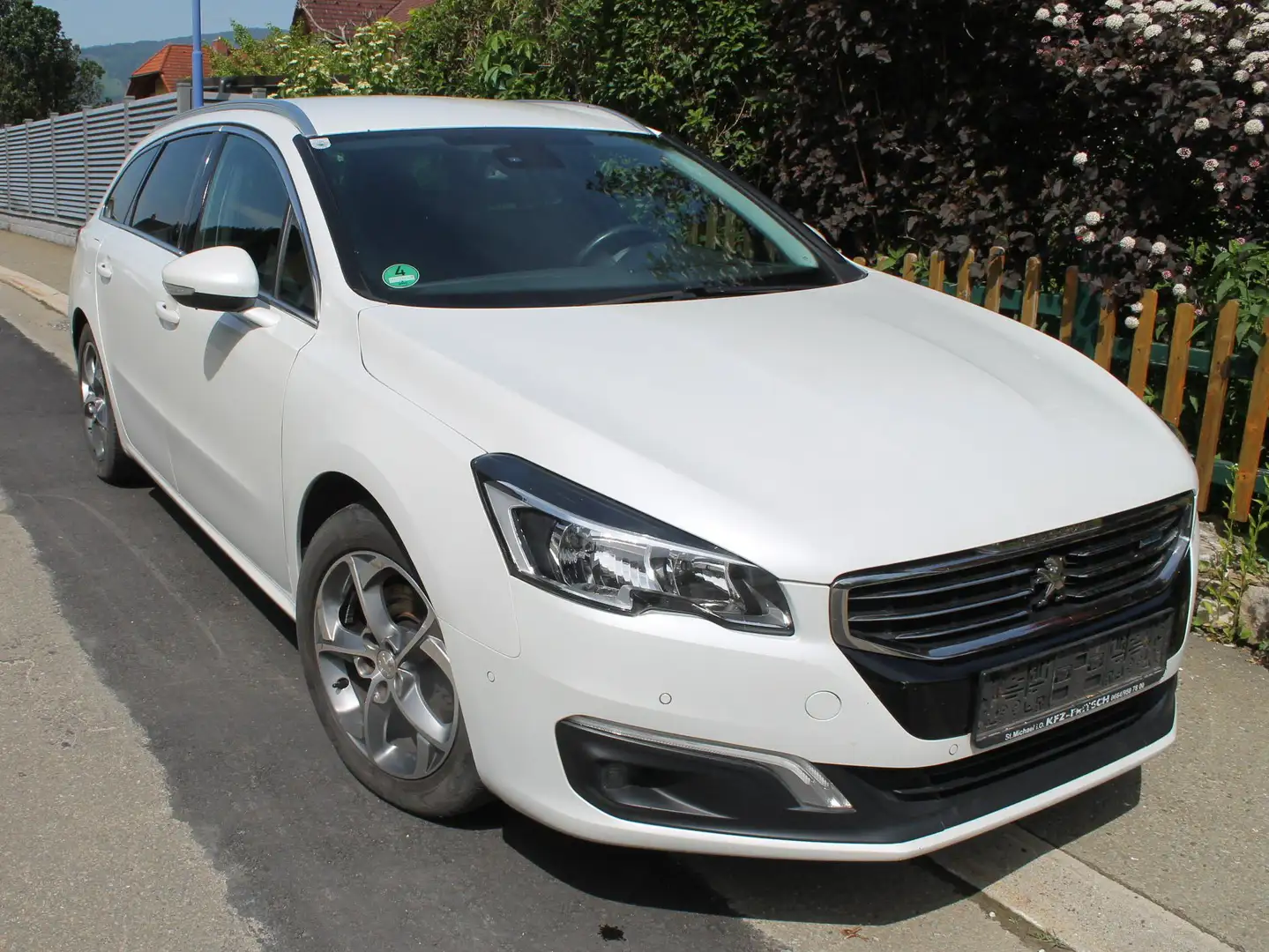 Peugeot 508 508 SW 2,0 BlueHDI 150 S Weiß - 2