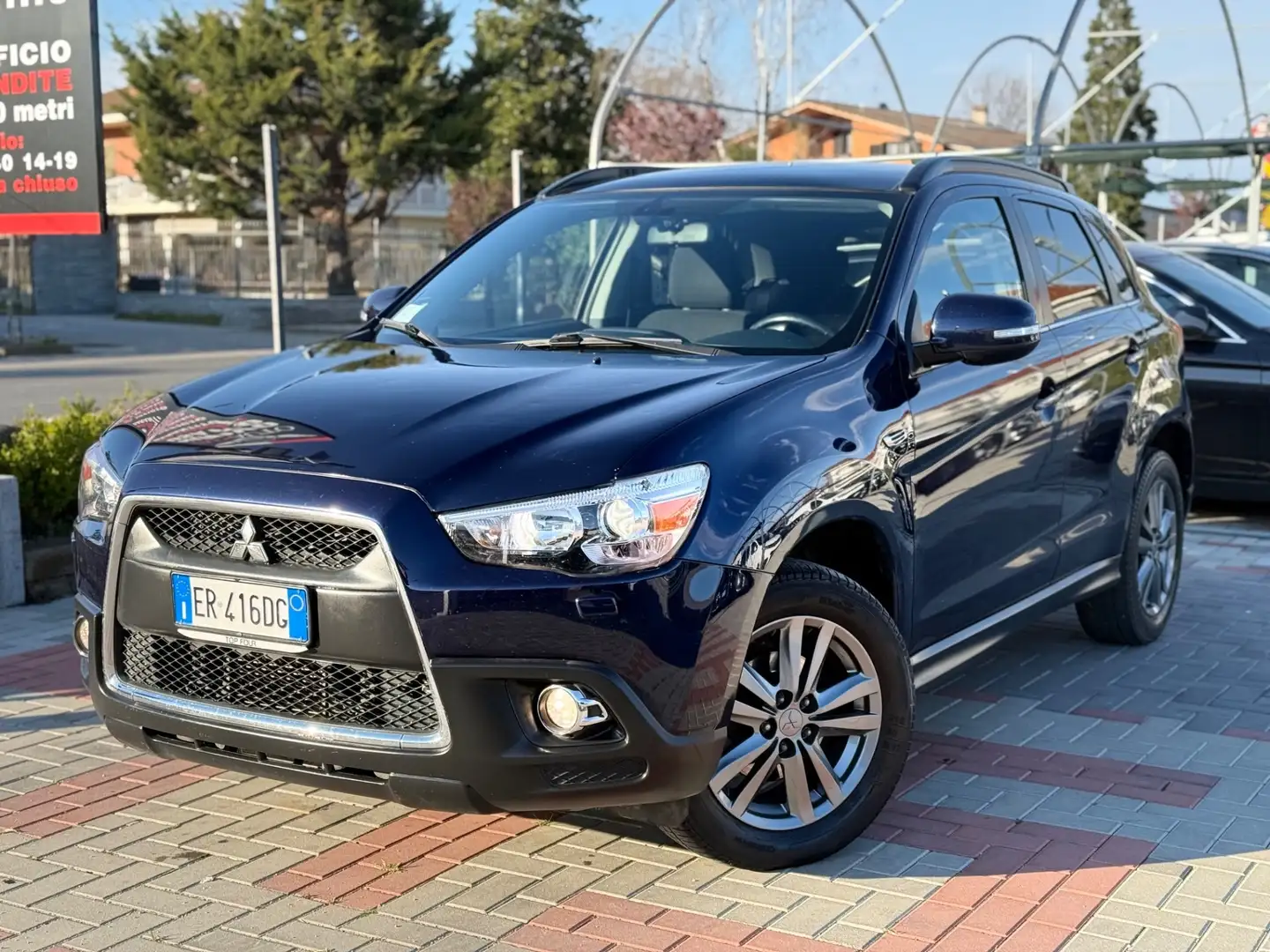 Mitsubishi ASX 1.8 DI-D 150 CV 4WD Intense Panoramic Blu/Azzurro - 2