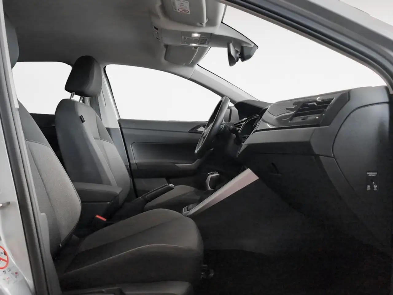2025 Volkswagen Taigo 1.0 TSI Más DSG 85kW, photograph 12