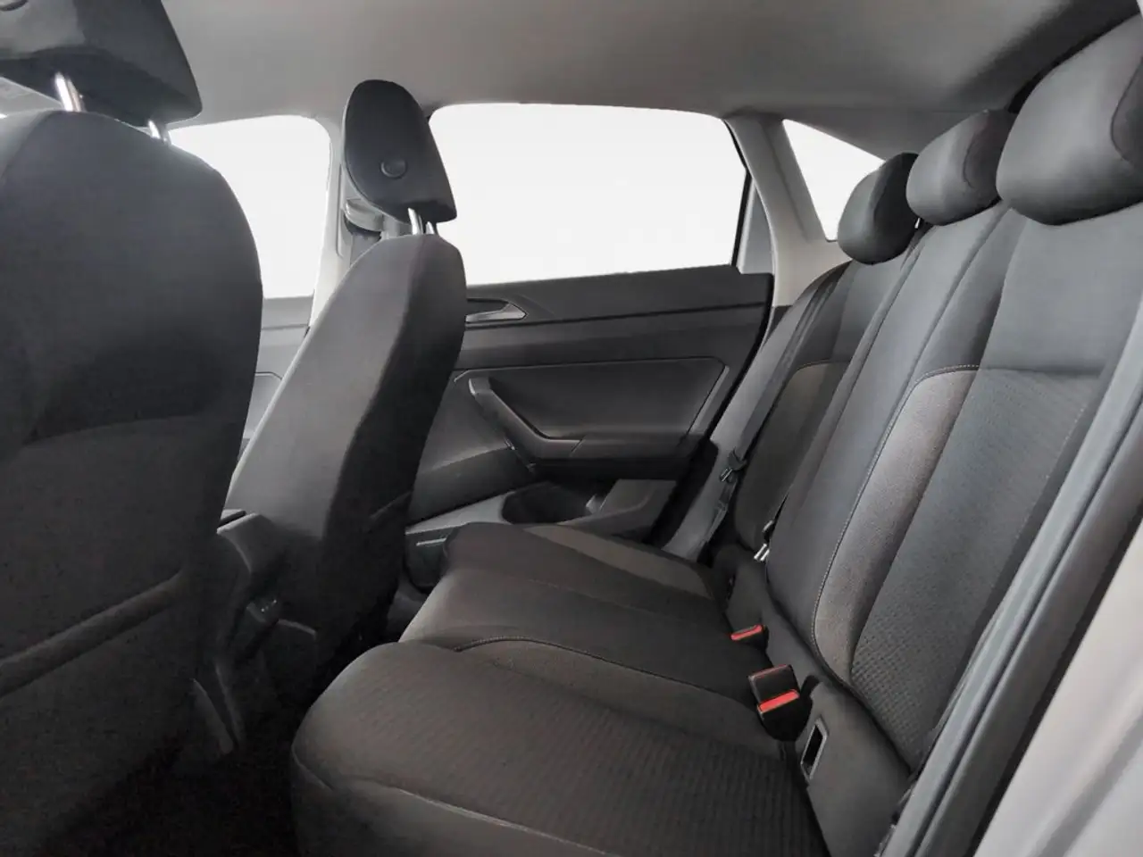 2025 Volkswagen Taigo 1.0 TSI Más DSG 85kW, photograph 11