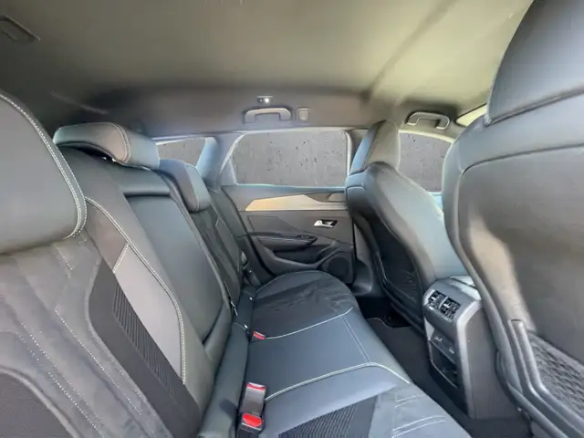 Peugeot 308 view 14