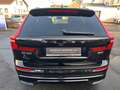 Volvo XC60 B4 AWD R Design AHK,ACC,Standh,Kam Schwarz - thumbnail 7