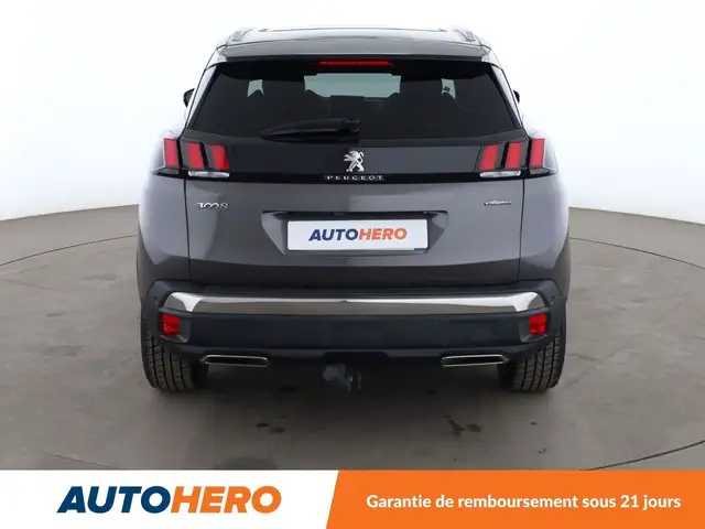 Peugeot 3008 view 5