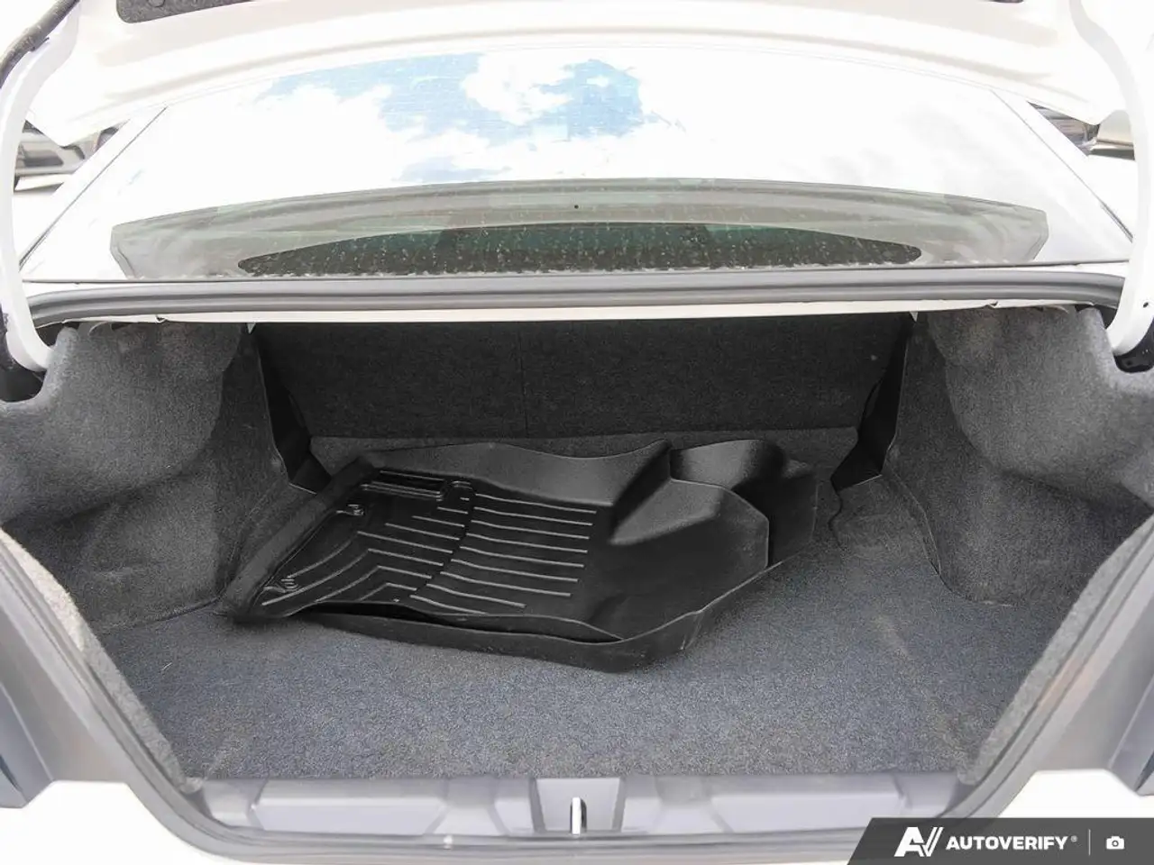 Subaru WRX снимка Subaru WRX