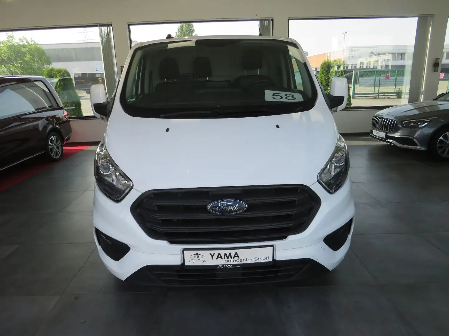Ford Transit Custom 2.0 TDCi 320 L2 * KLIMA + NAVI * Weiß - 2