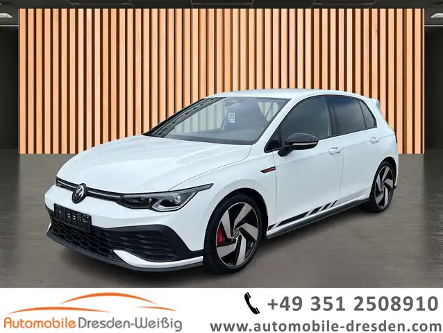 Volkswagen Golf main image