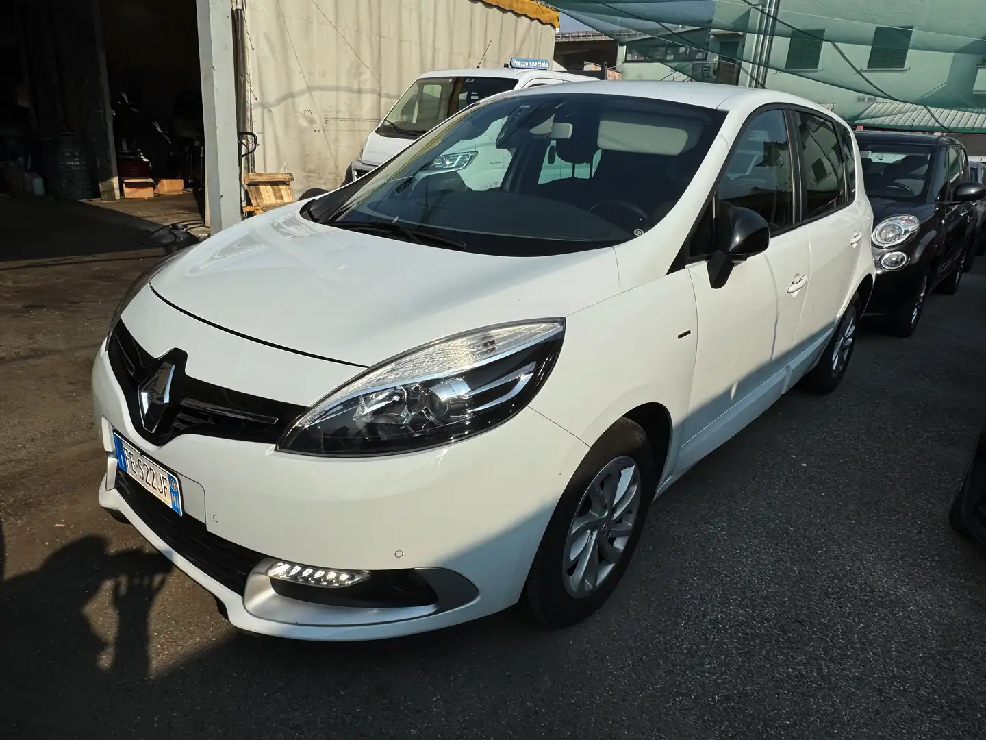 Renault Scenic Scenic III X-Mod 2012 X-Mod 1.2 tce Limited s Blanc - 2