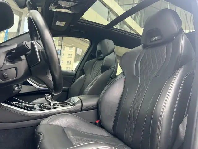 BMW X5 X5 view 3