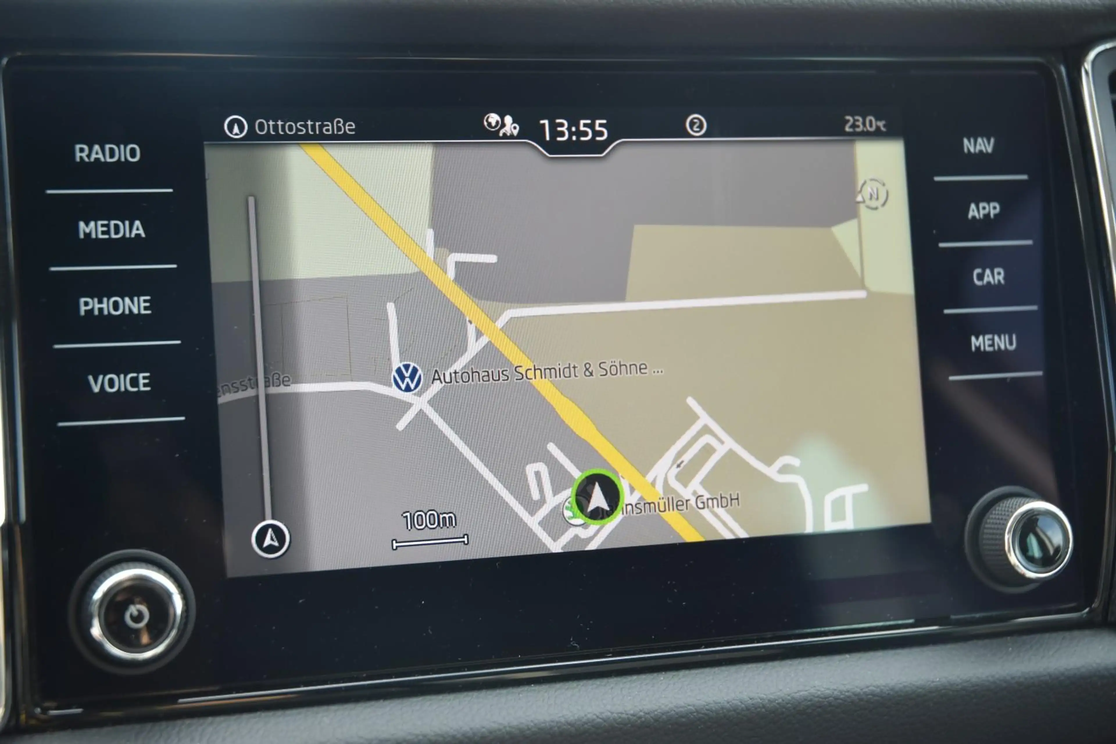 Skoda Kodiaq 2.0 TDI DSG*Matrix*Navi*AHK*Sthz.*R.Cam.* — photo 21