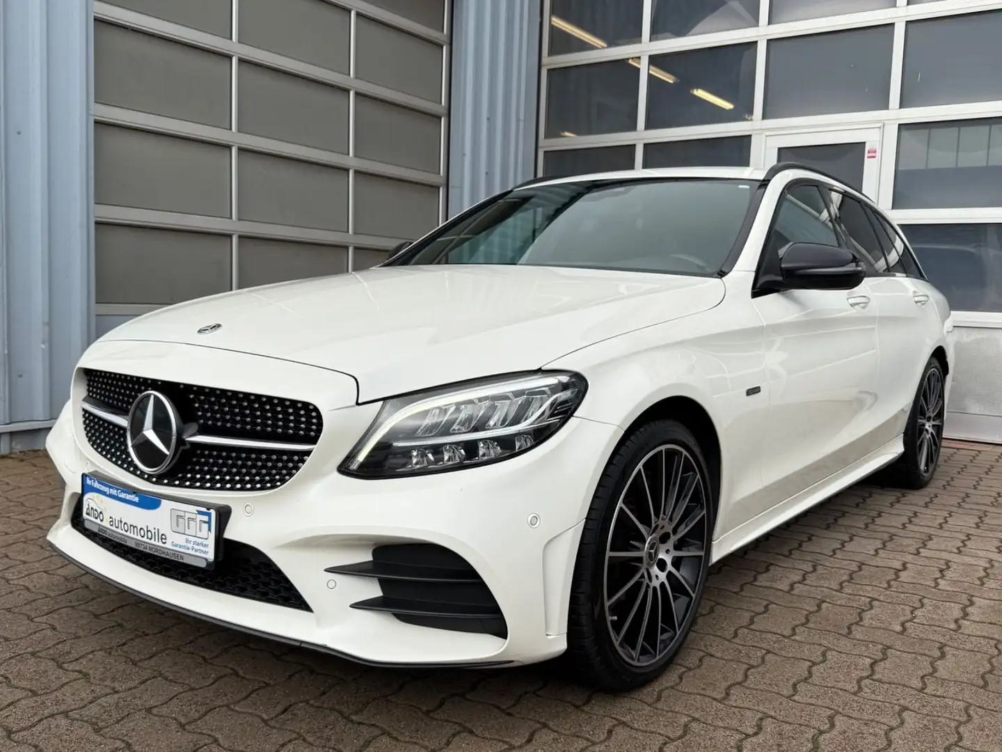 Mercedes-Benz C 300 T de AMG-Line*HEAD-UP*KEYLESS*VIRTUAL*AHK* Weiß - 1