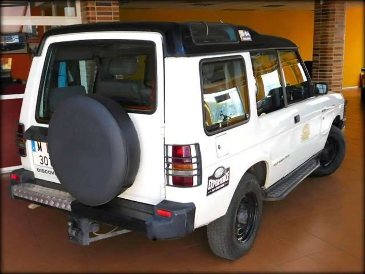 Land Rover Discovery 2.5 Base TDI, foto 2