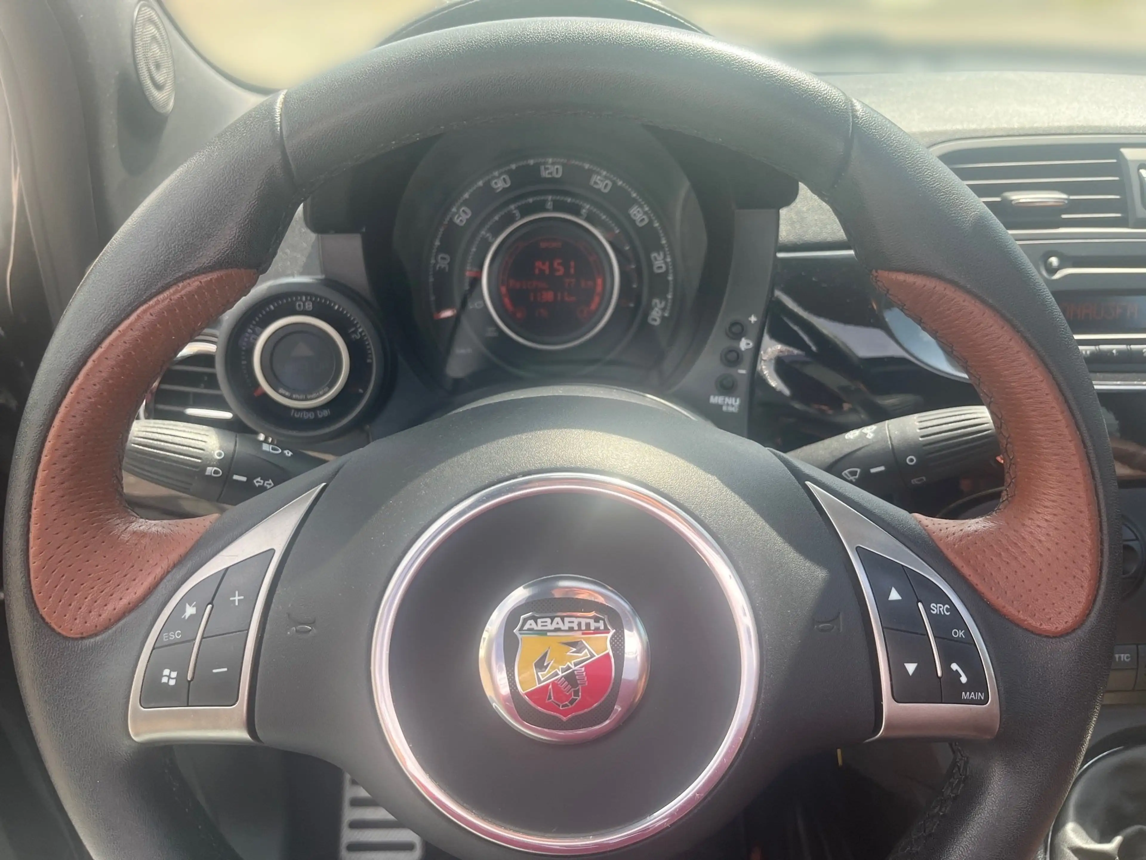 Abarth 500 595 Turismo — photo 6