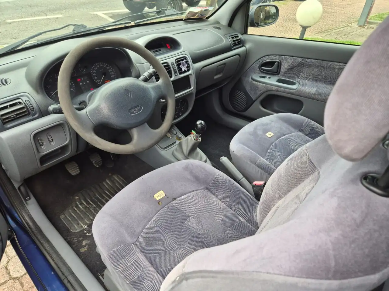 Renault Clio 3p 1.2 RT 2airbag, foto 7