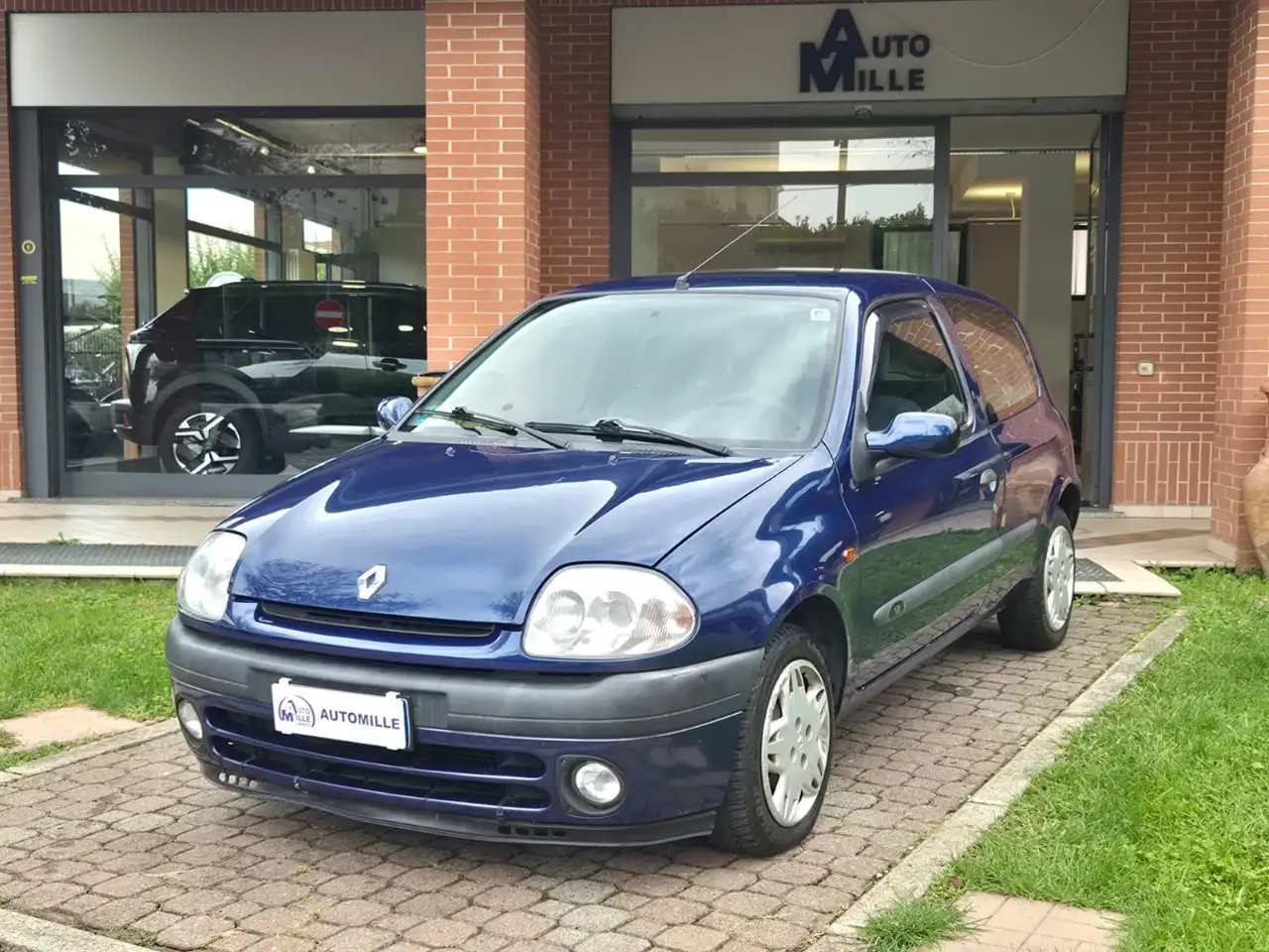 Renault Clio 3p 1.2 RT 2airbag, foto 3