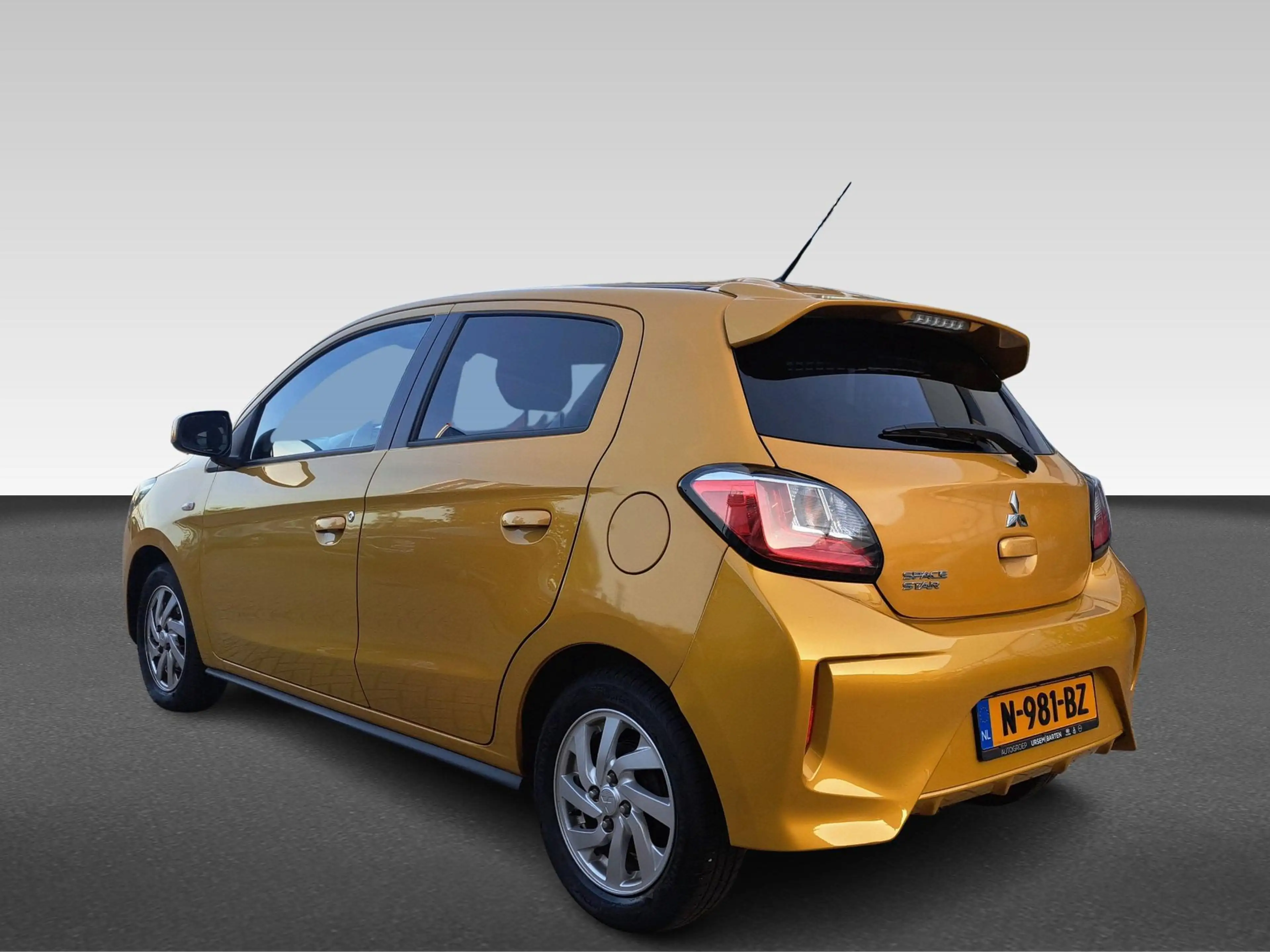 Mitsubishi Space Star 1.2 Active/Automaat — photo 3
