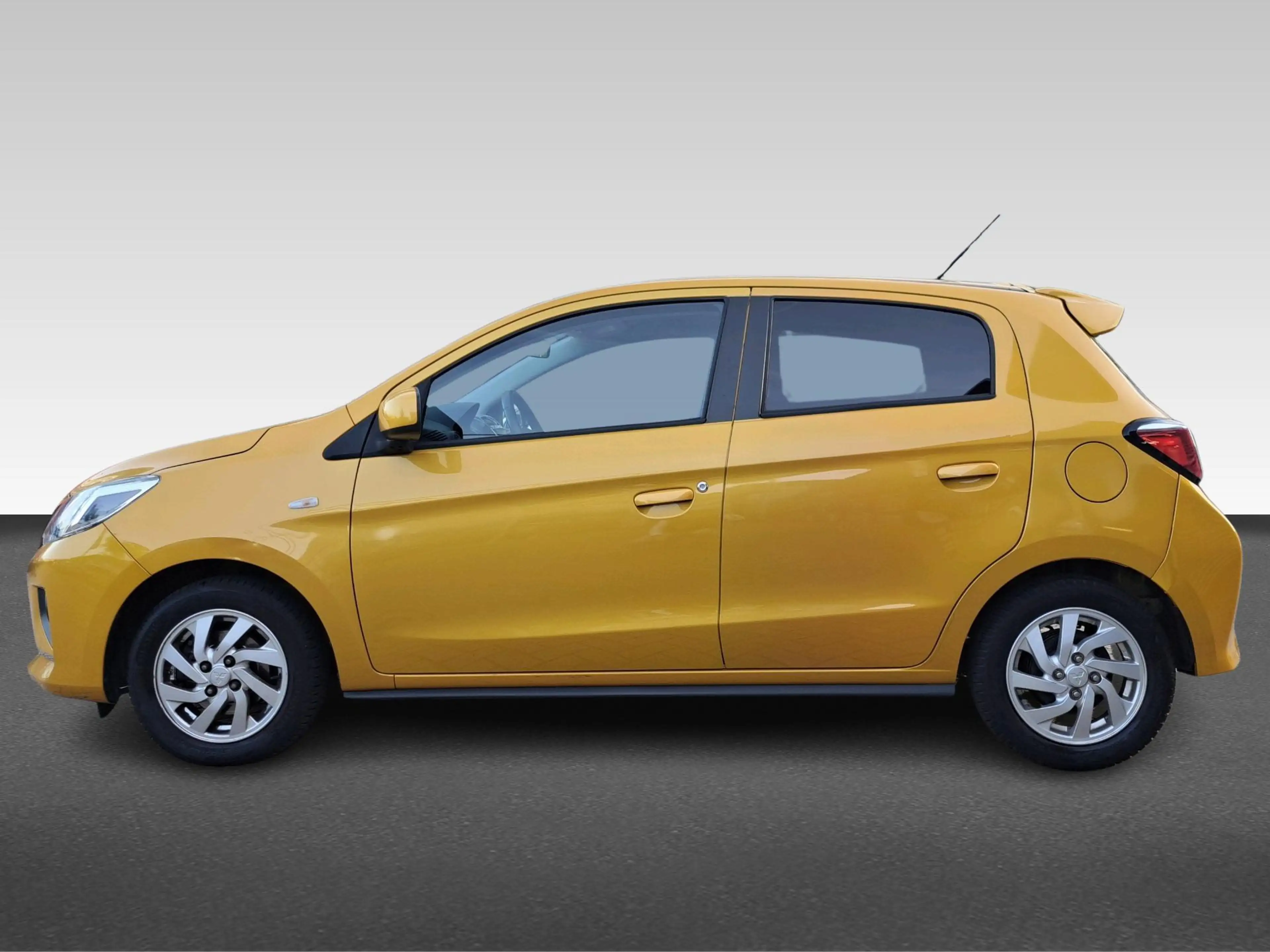 Mitsubishi Space Star 1.2 Active/Automaat — photo 2