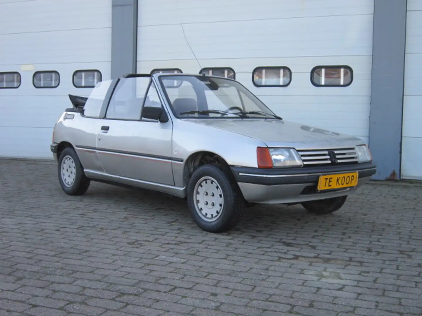 Peugeot 205 undefined 1.4 CT Grau - 1