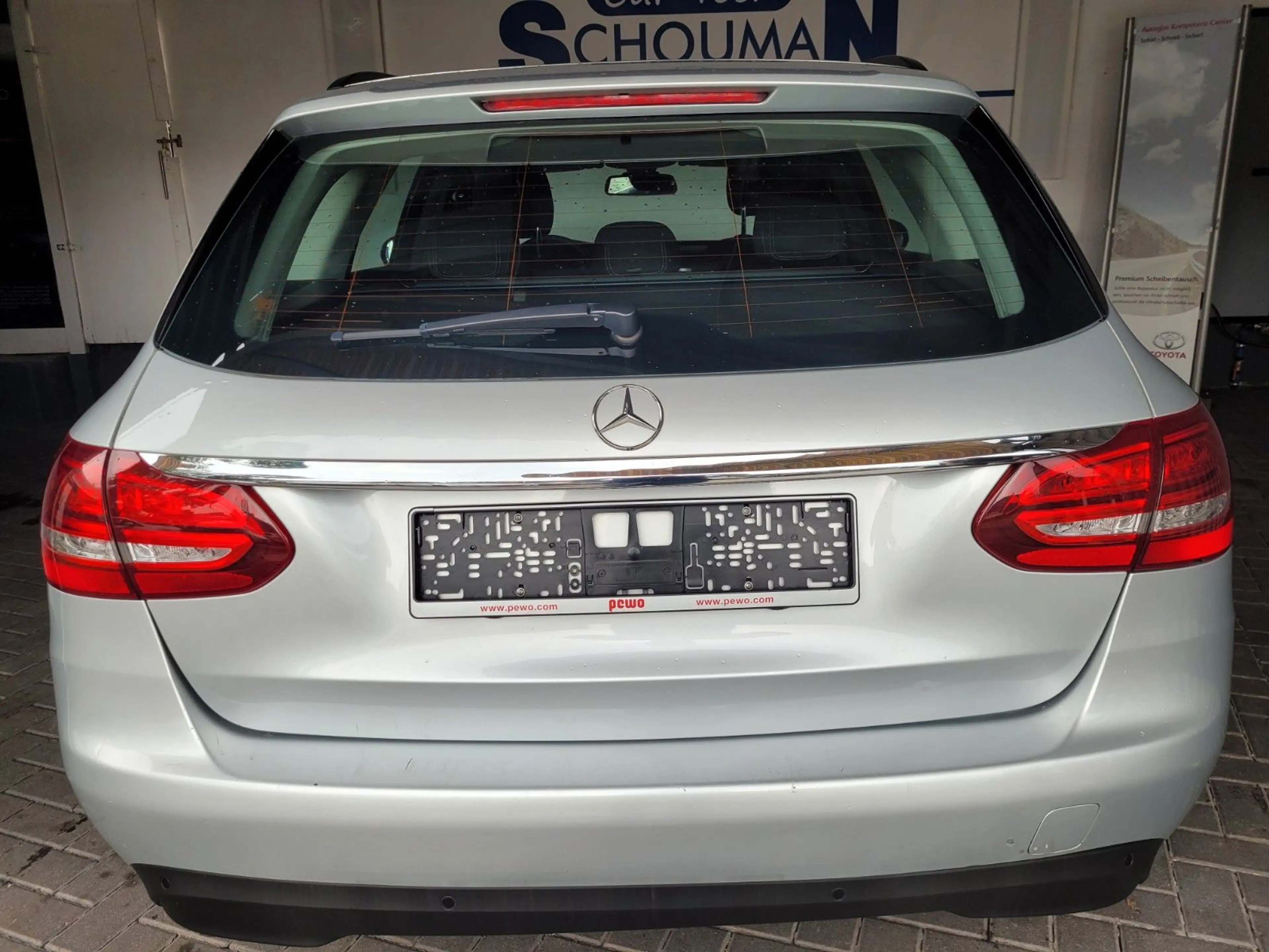 Mercedes-Benz C 220 BlueTec*NAVI*XENON*LED*SCHECKHEFT*1.BESITZ — photo 8