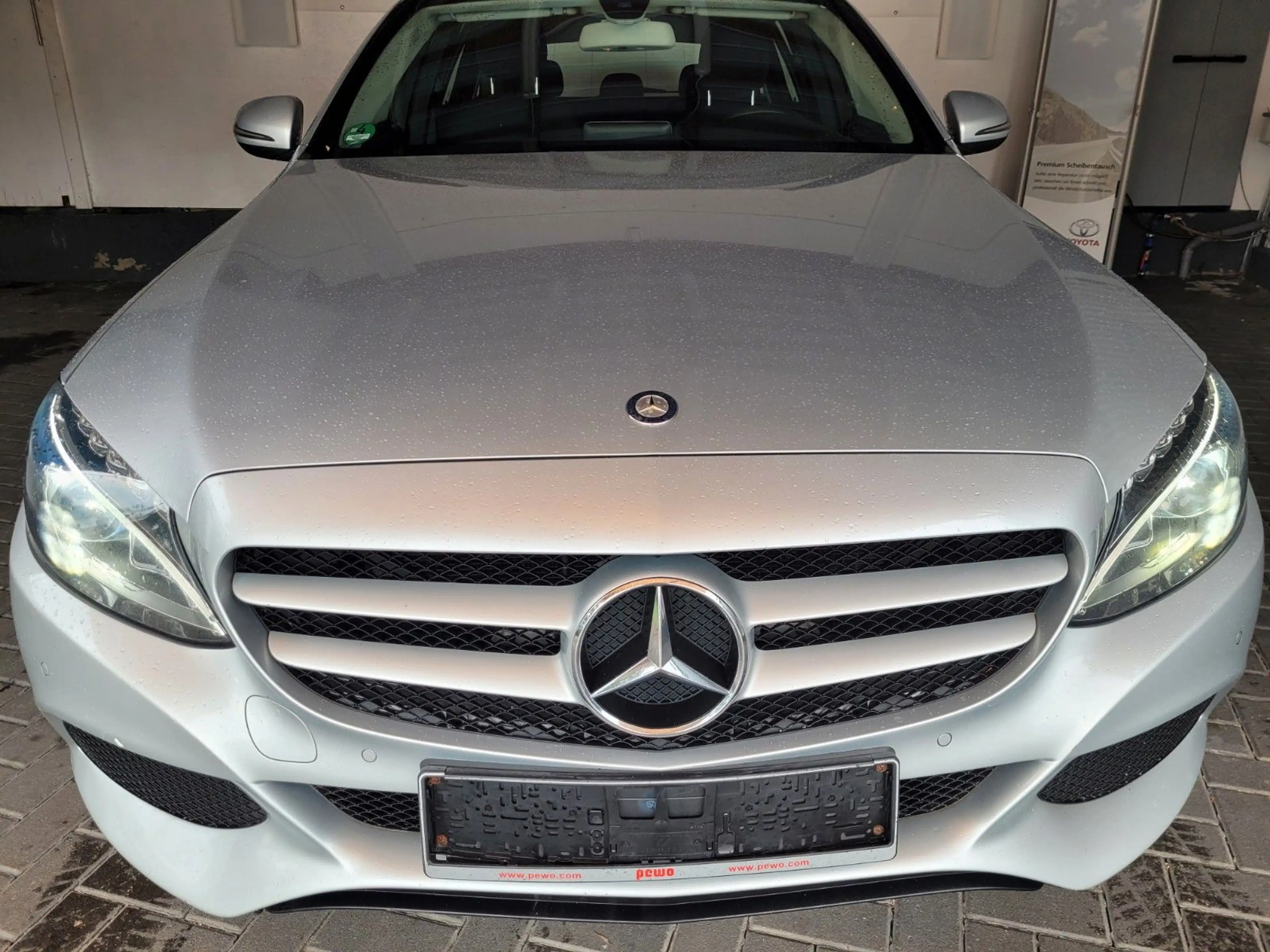 Mercedes-Benz C 220 BlueTec*NAVI*XENON*LED*SCHECKHEFT*1.BESITZ — photo 9