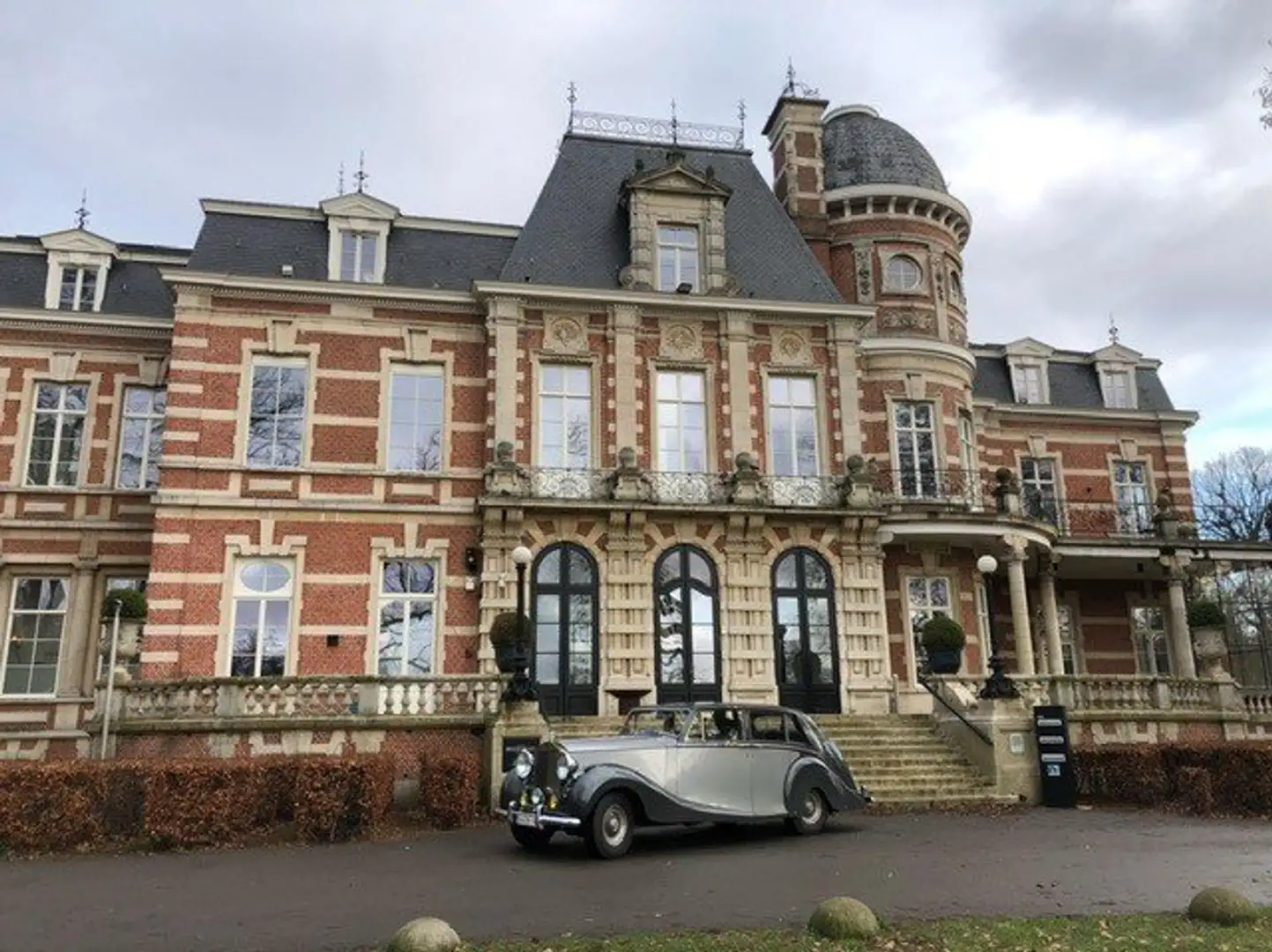 Rolls-Royce Silver Wraith Grau - 1