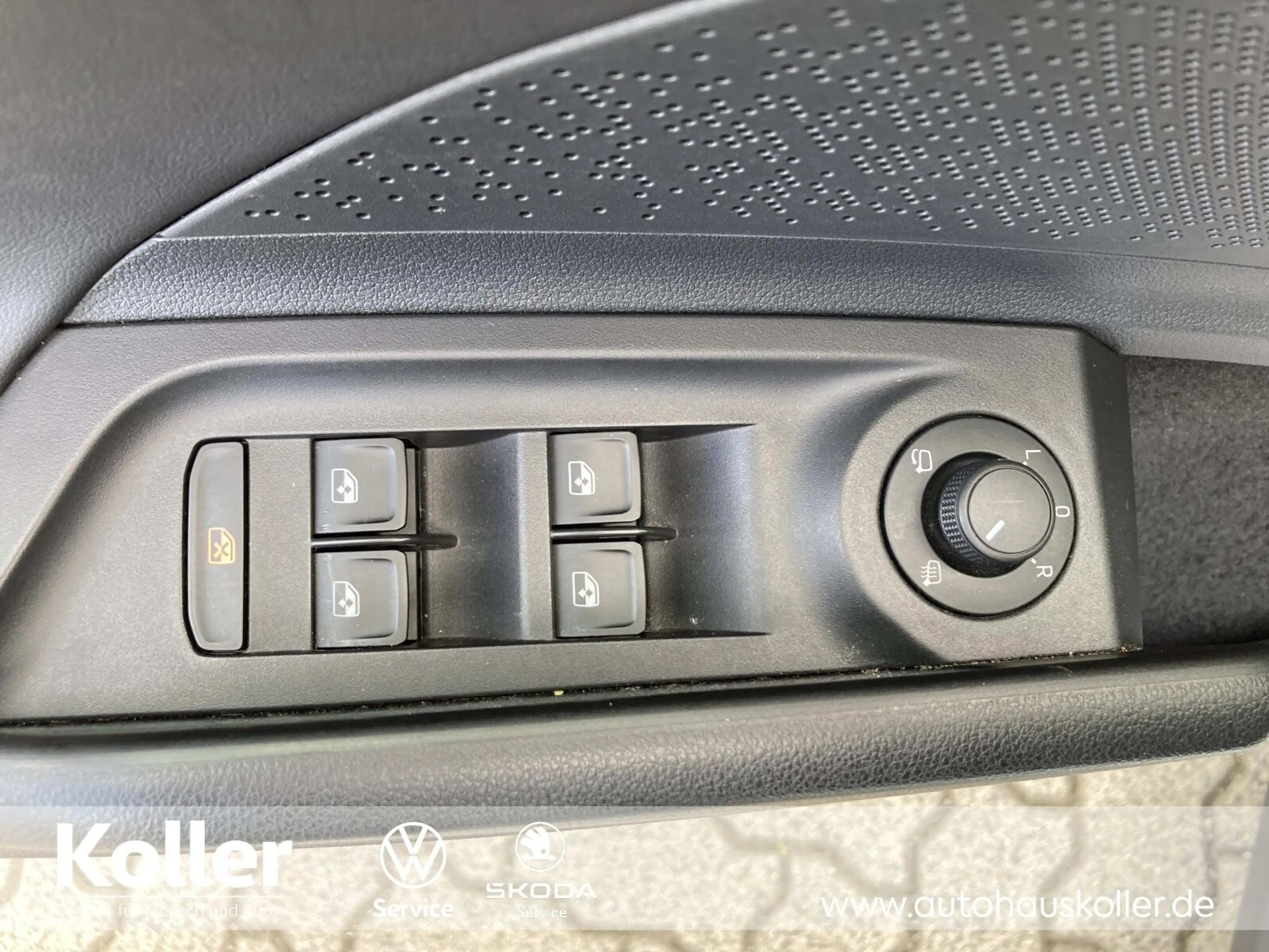 Skoda Enyaq Enyaq iV 60 Suite Leder e.HK HUD Kamera Navi ACC — photo 13