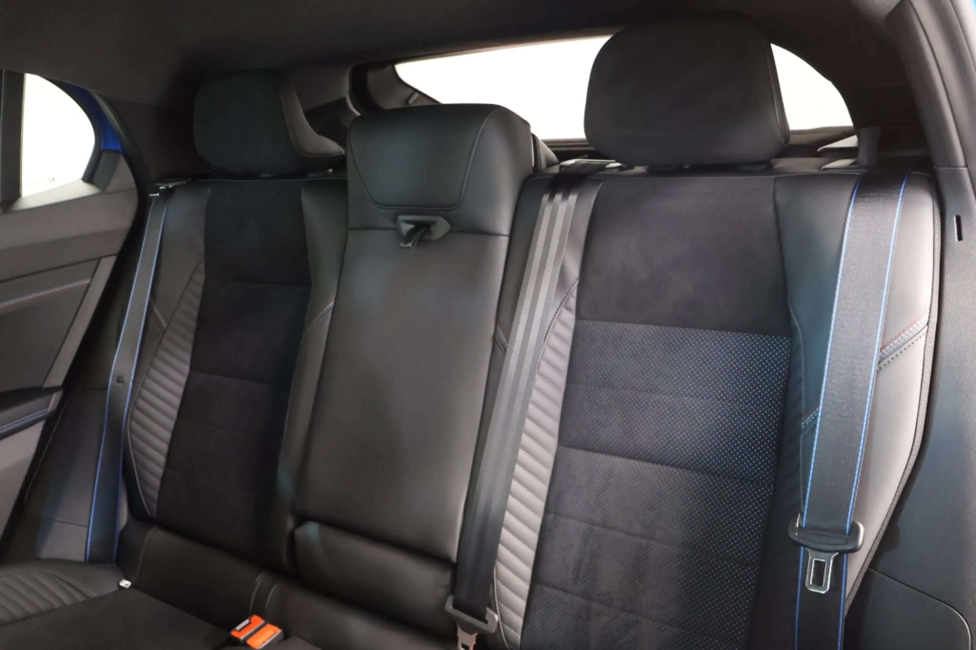 Renault Rafale 1.2 E-Tech full hybrid 200 espirit Alpine | BOMVOL — photo 11