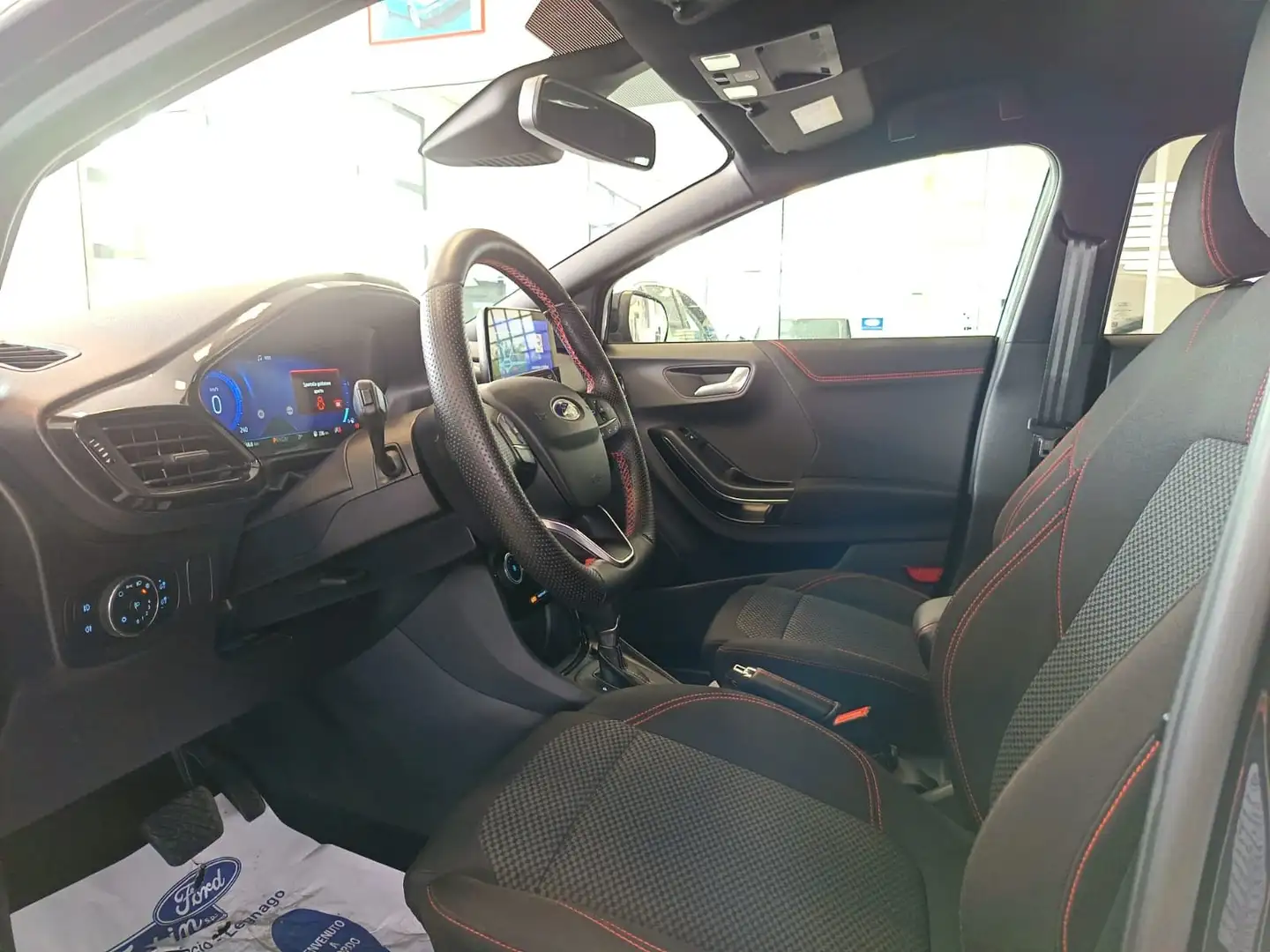 Ford Puma 1.0 Ecoboost Hybrid 125cv ST-Line Auto Noir - 2
