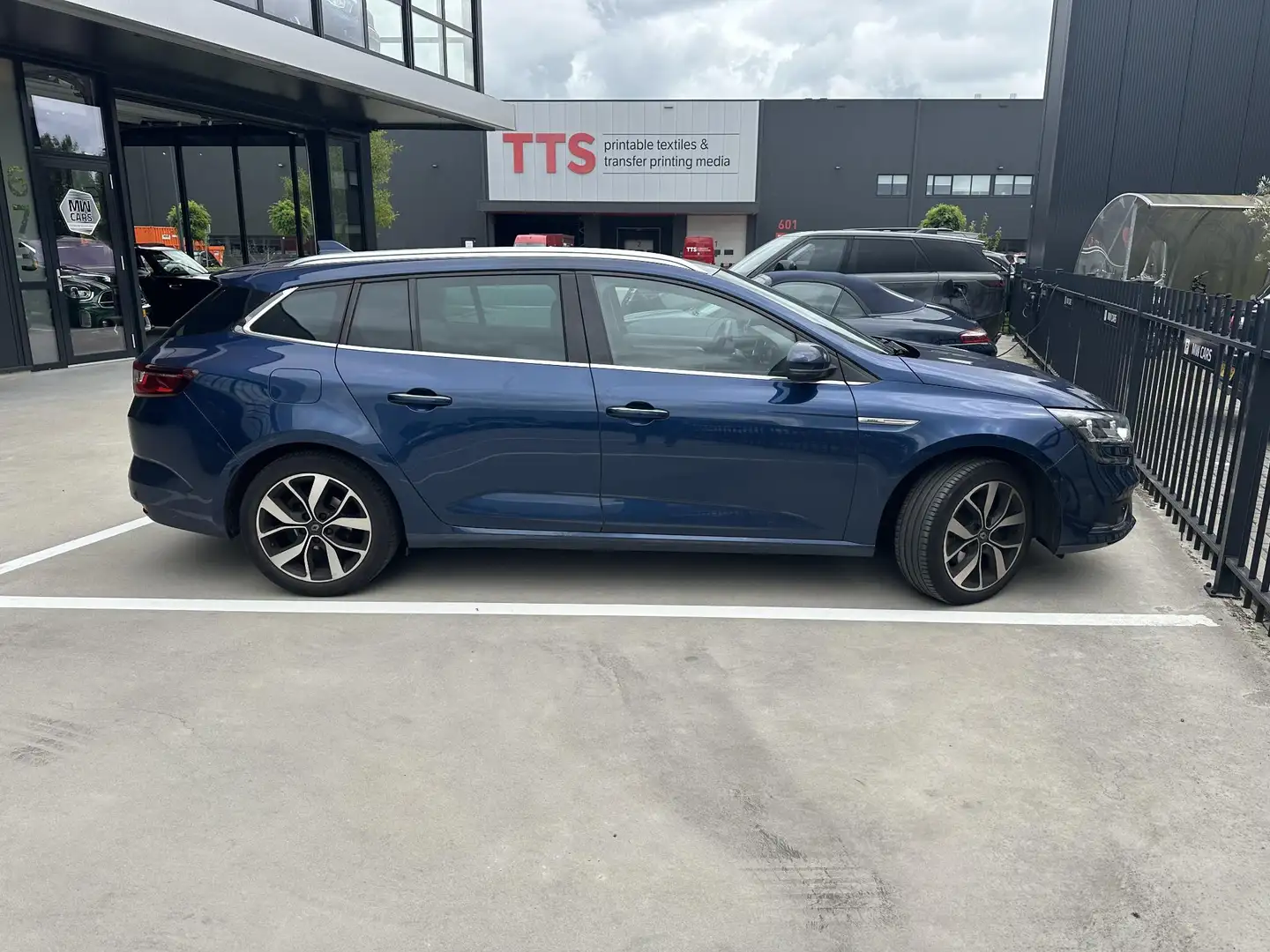 Renault Megane Estate 1.3 TCe Bose Bleu - 2