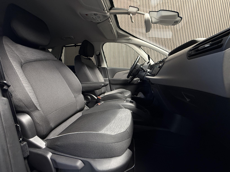Citroen C4 SpaceTourer 1.2 PureTech Selection | Automaat | Riem v.v. | Ca — photo 16