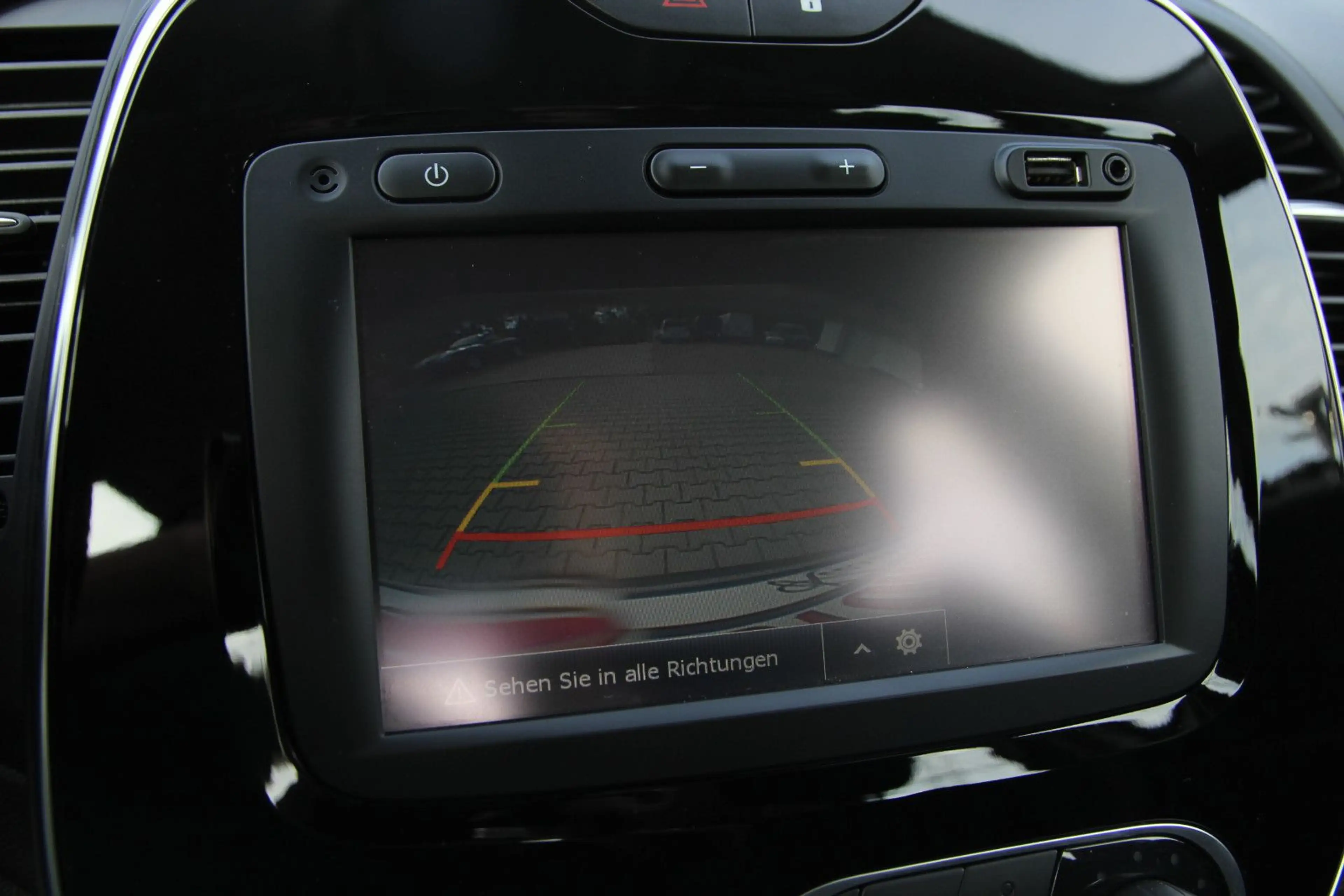 Renault Captur Intens/LED/Navi/Kamera/ Alu/44tkm — photo 14