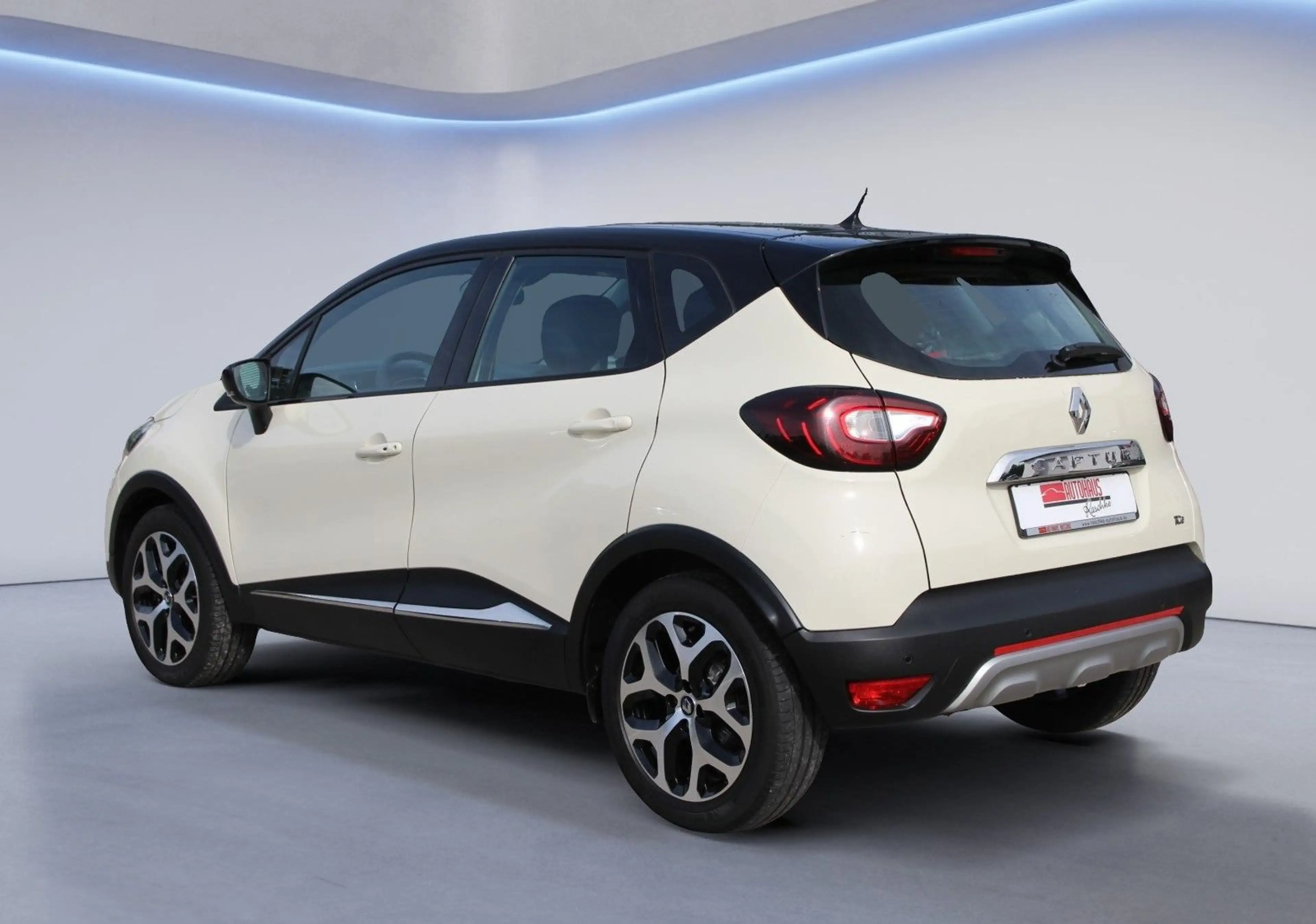 Renault Captur Intens/LED/Navi/Kamera/ Alu/44tkm — photo 4
