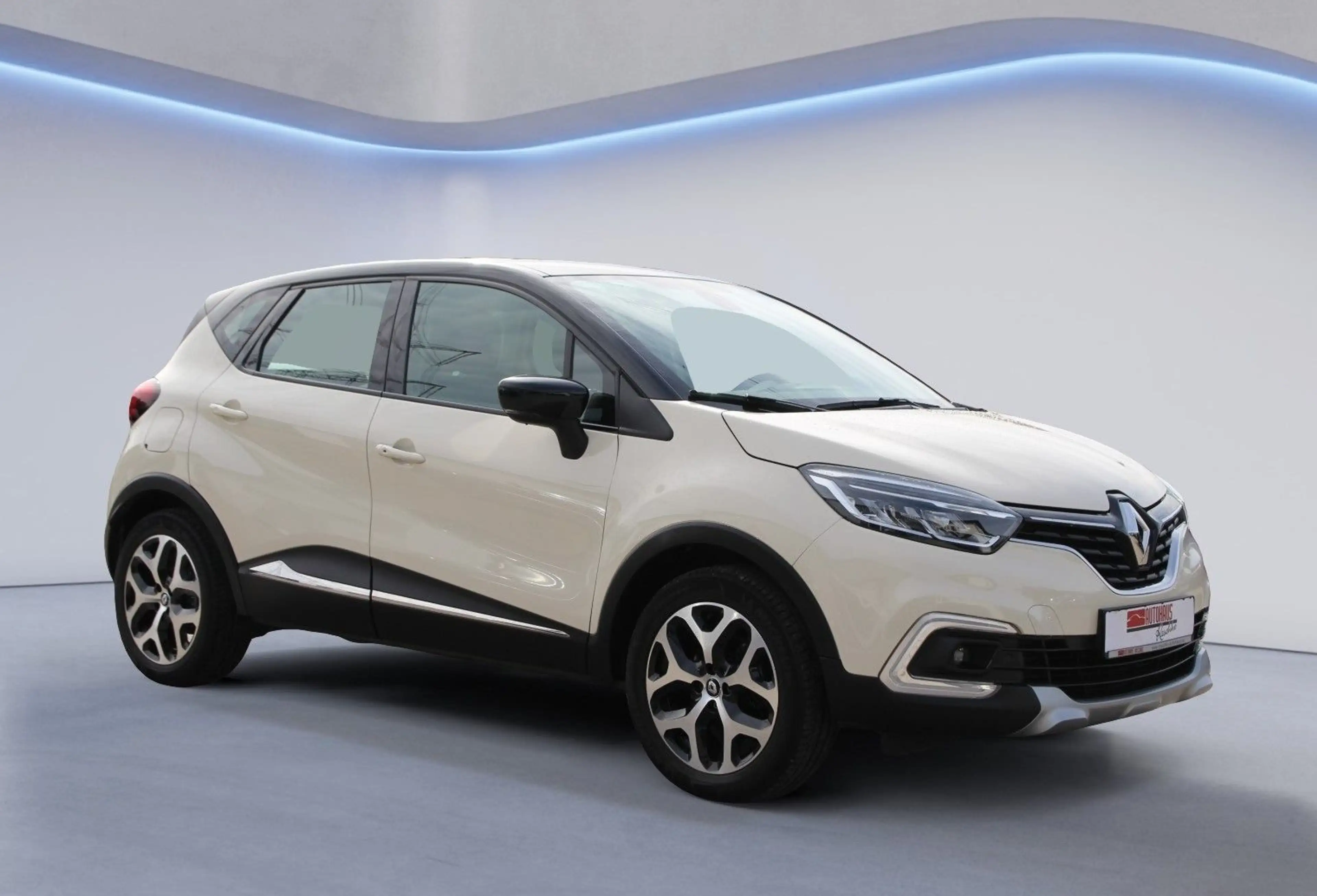 Renault Captur Intens/LED/Navi/Kamera/ Alu/44tkm — photo 3