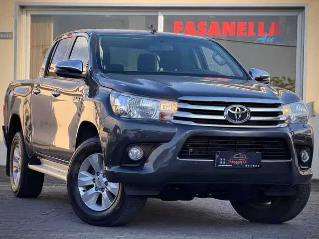 Toyota Hilux 2.4 D-4D DOUBLE LOUNGE 4X4 - UNIPRO' PREZZO+IVA