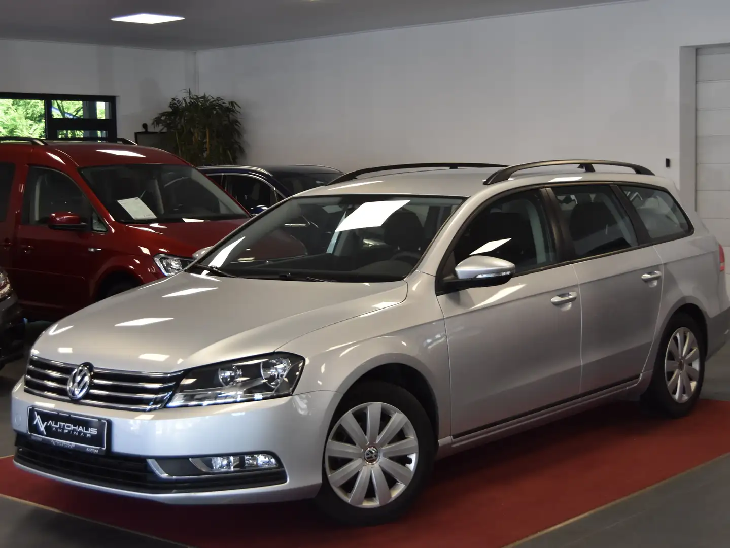 Volkswagen Passat Variant Trendline BlueMotion~TÜV03/27~2HAND~ERUO5 Grau - 1