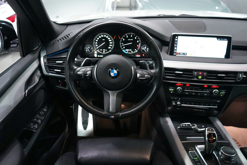 BMW X5 xDrive35i M-Paket LED,Navi,ACC,AHK,360°Pano.. — photo 13