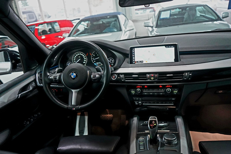 BMW X5 xDrive35i M-Paket LED,Navi,ACC,AHK,360°Pano.. — photo 12