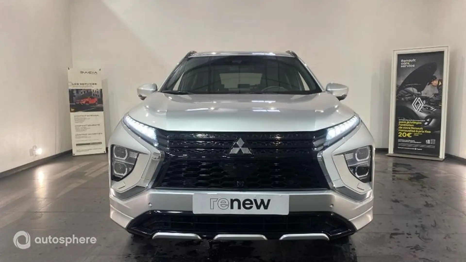Mitsubishi Eclipse Cross 2.4 MIVEC PHEV Intense Design 4WD - 2