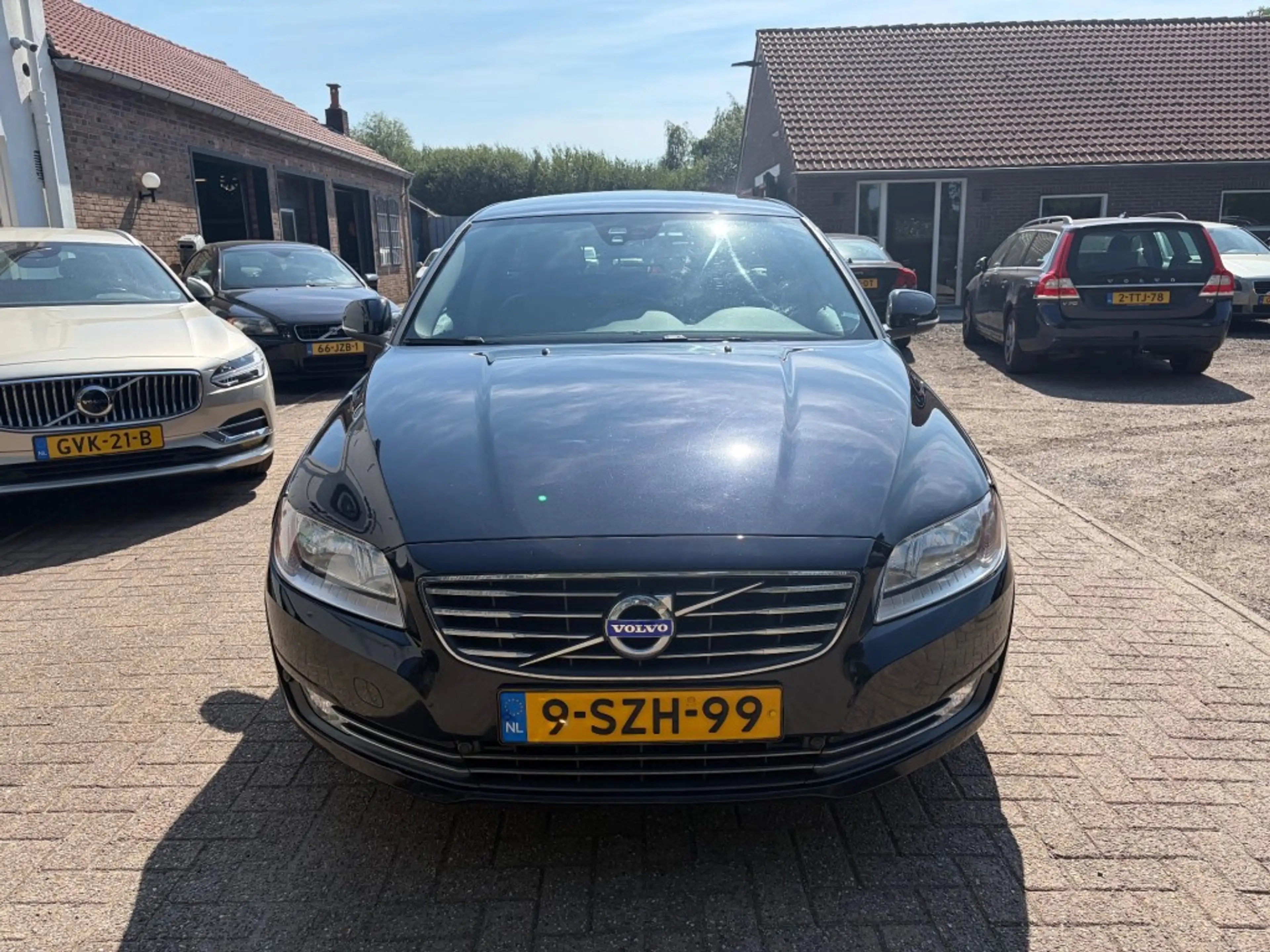 Volvo V70 T4 Nordic — photo 3