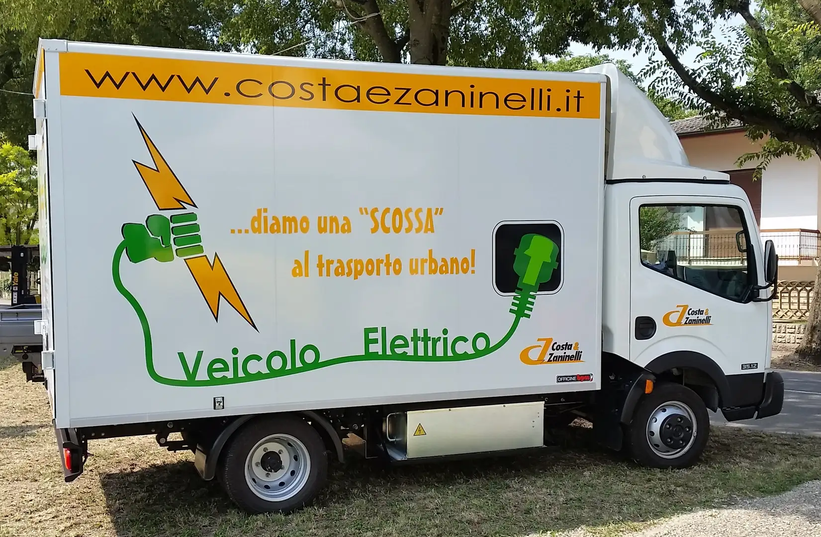 Nissan Cabstar Elettrico Bianco - 2