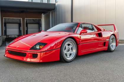 Ferrari F40 - Rosso Corsa - Non Adjust