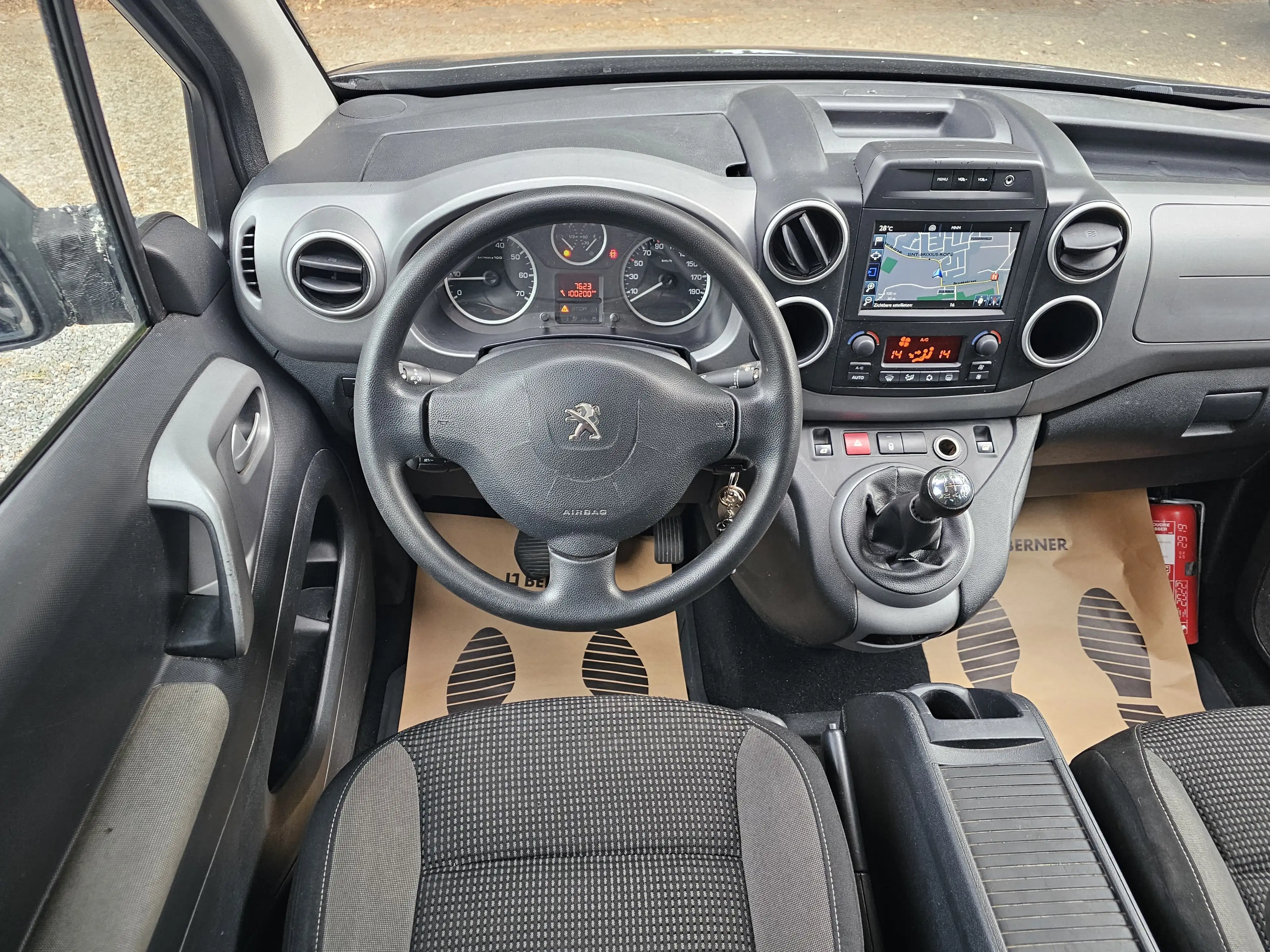 Peugeot Partner 1.6 BlueHDi * EURO 6 * CAMERA+LED+NAVI+CRUISE.C+... * CAR PASS * — photo 5