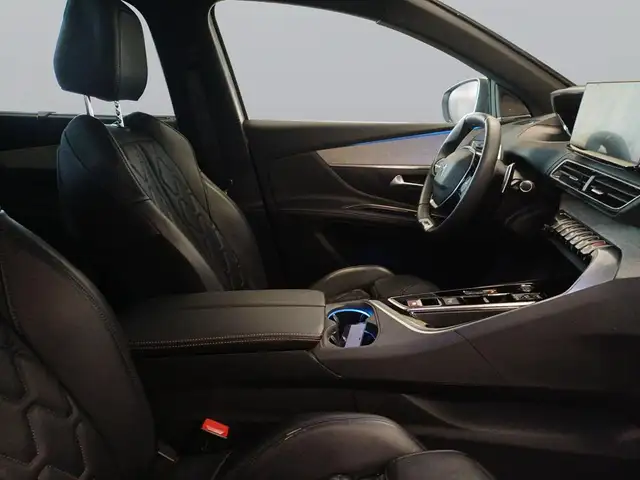 Peugeot 5008 view 12