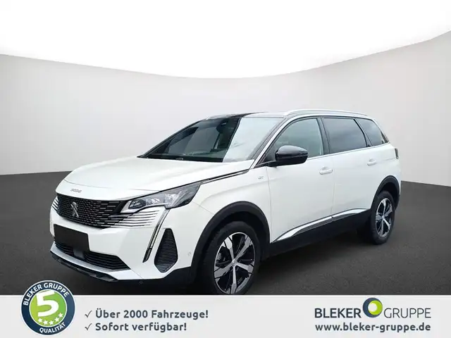 Peugeot 5008 view 2