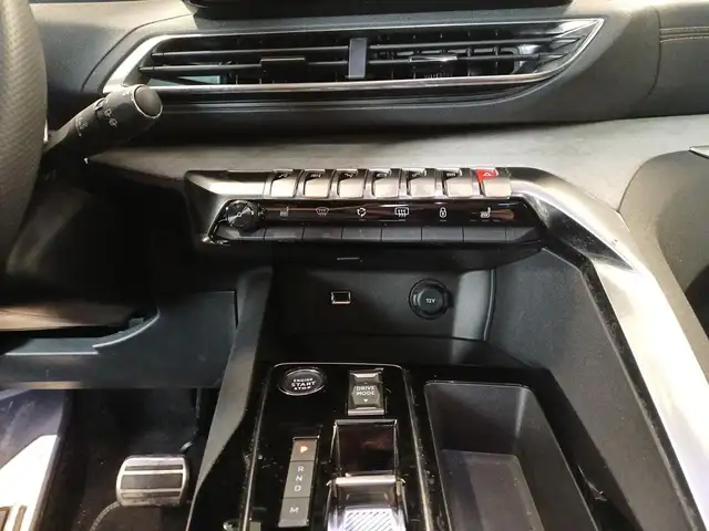 Peugeot 5008 view 13