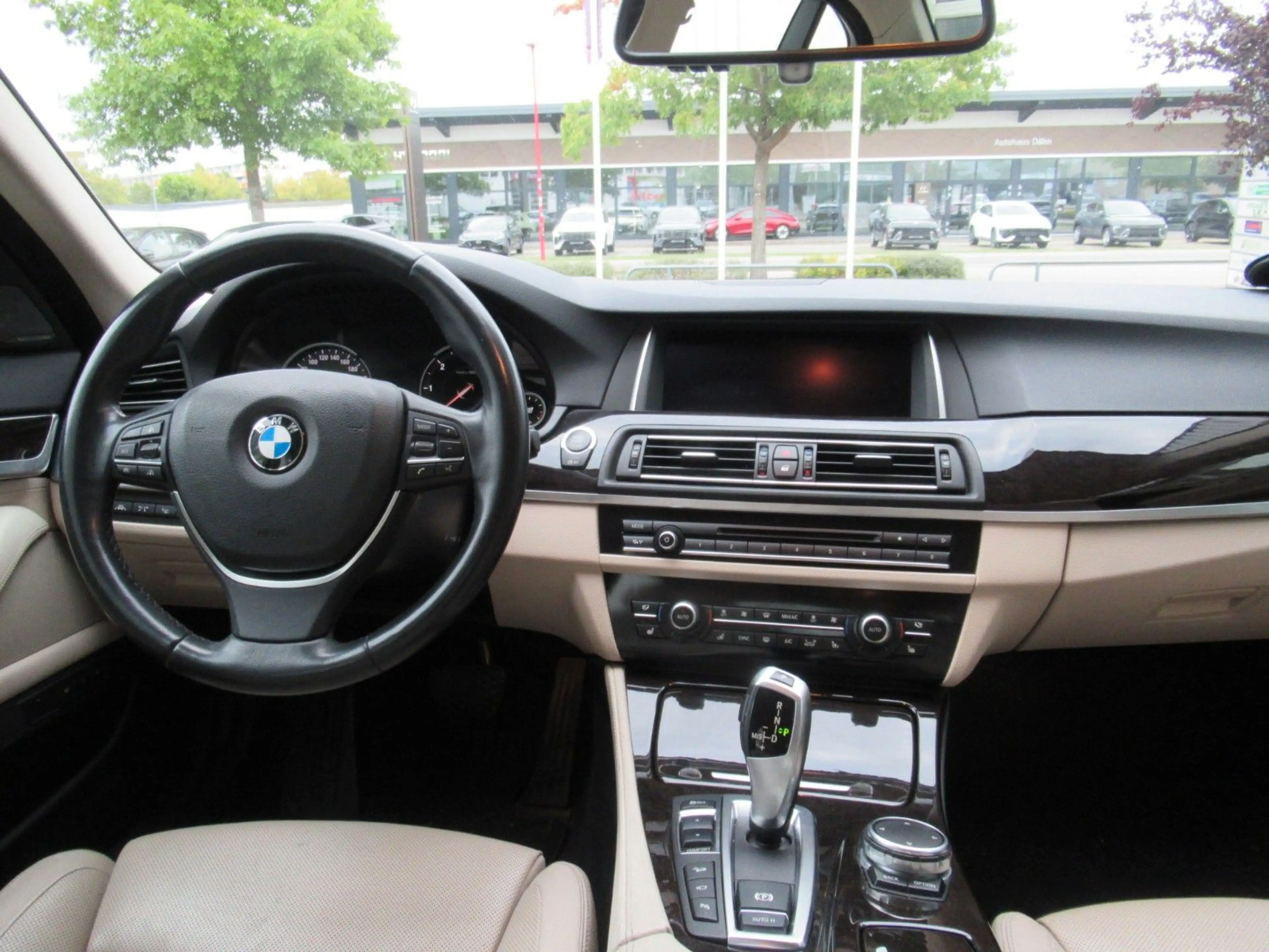 BMW 535 d xDrive Luxury **ABSOLUTE VOLLAUSSTATTUNG** — photo 8