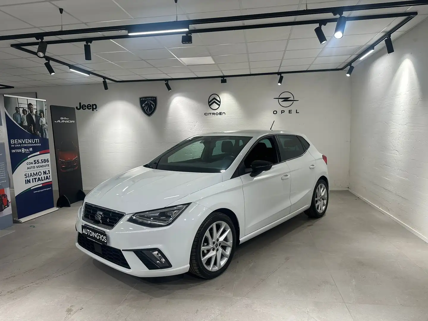SEAT Ibiza 5 Porte 1.0 EcoTSI FR Wit - 1
