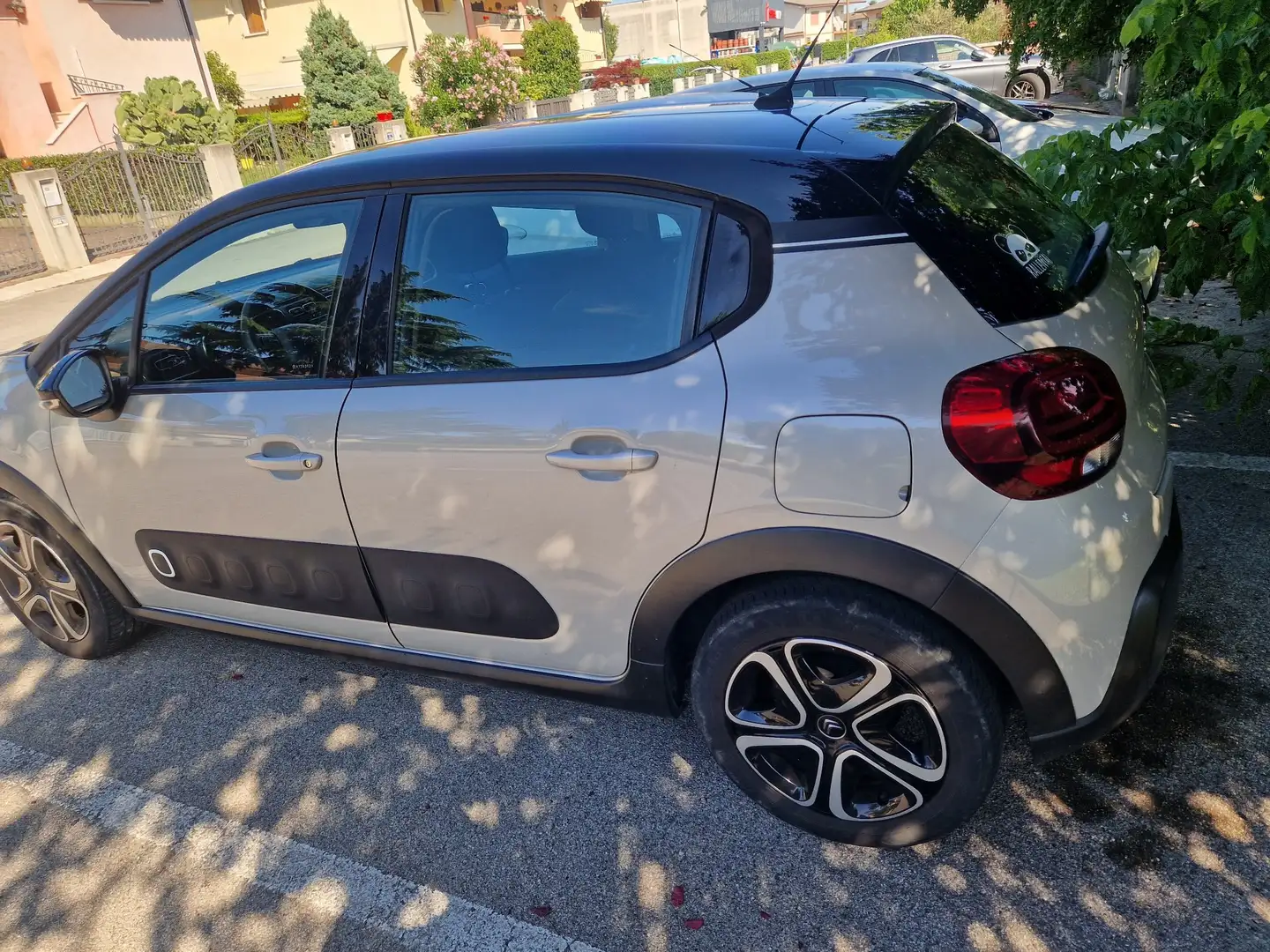 Citroen C3 1.2 puretech Shine Pack s&s 83cv - 2