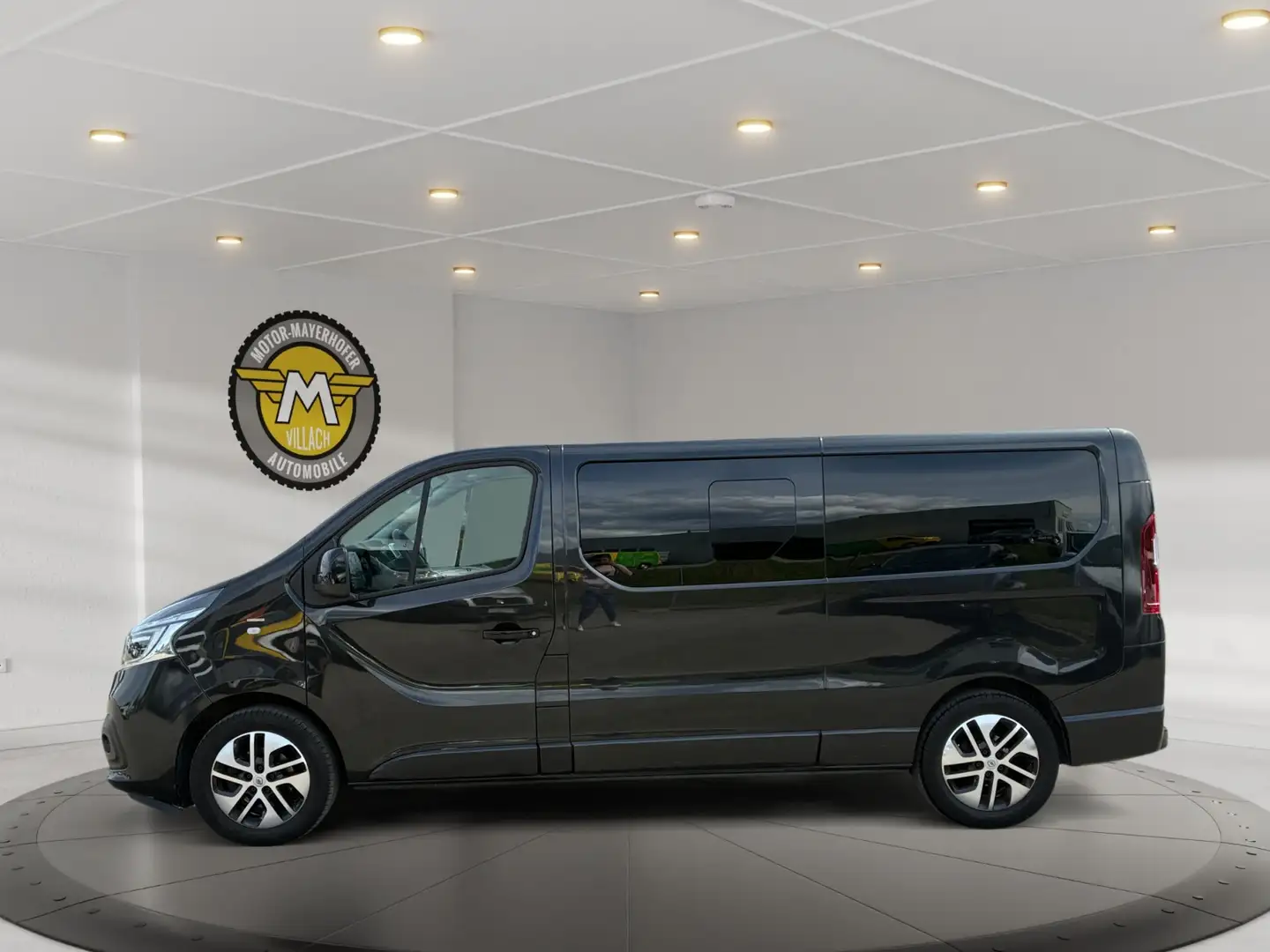 Renault Trafic TRAFIC GrSpdCi145EDC Schwarz - 2