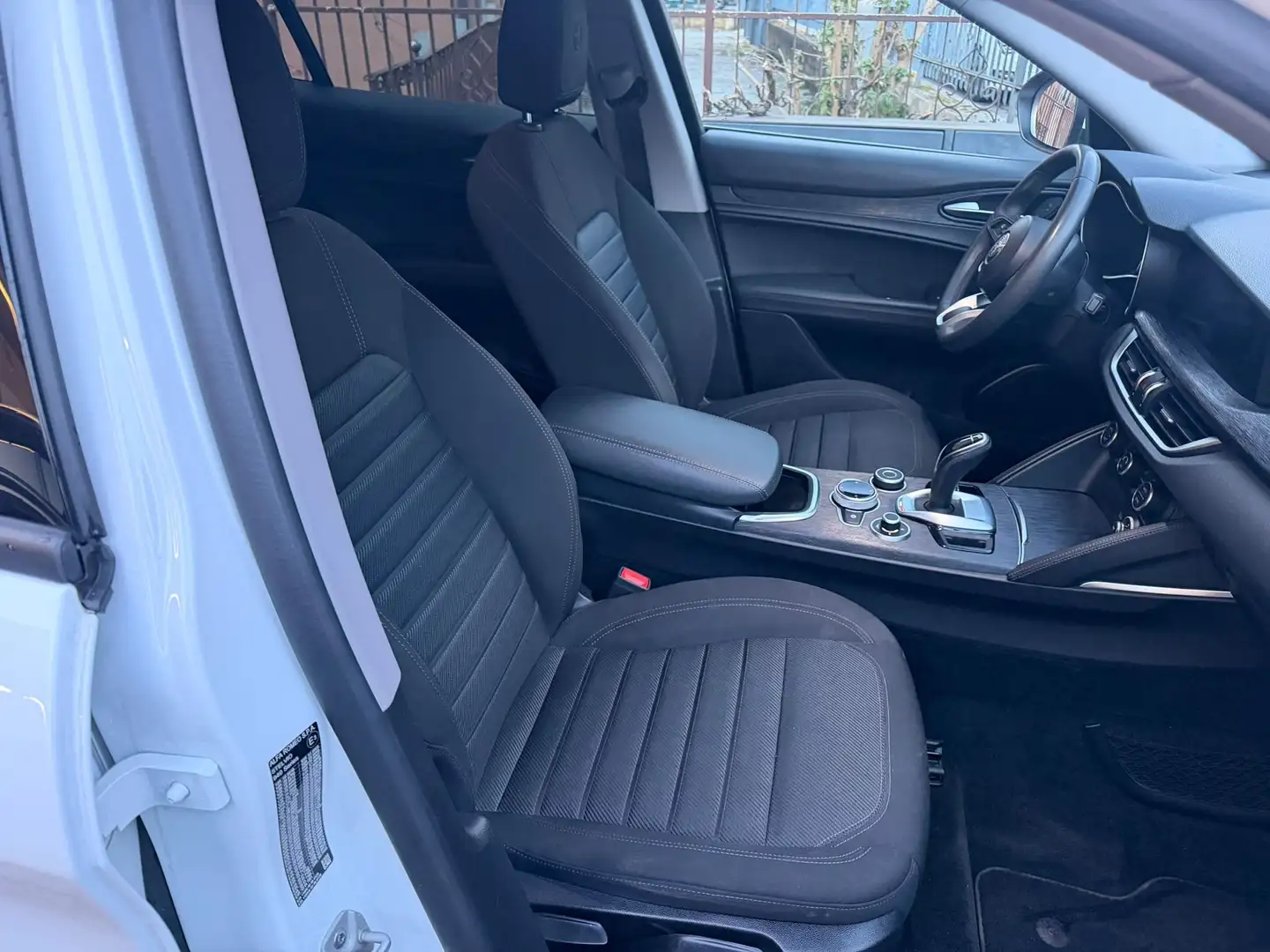 Alfa Romeo Stelvio Stelvio 2020 2.2 t Business rwd 160cv auto Bianco - 2